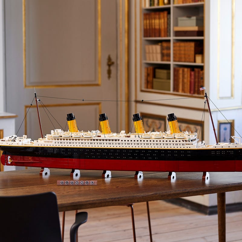 LEGO® Titanic