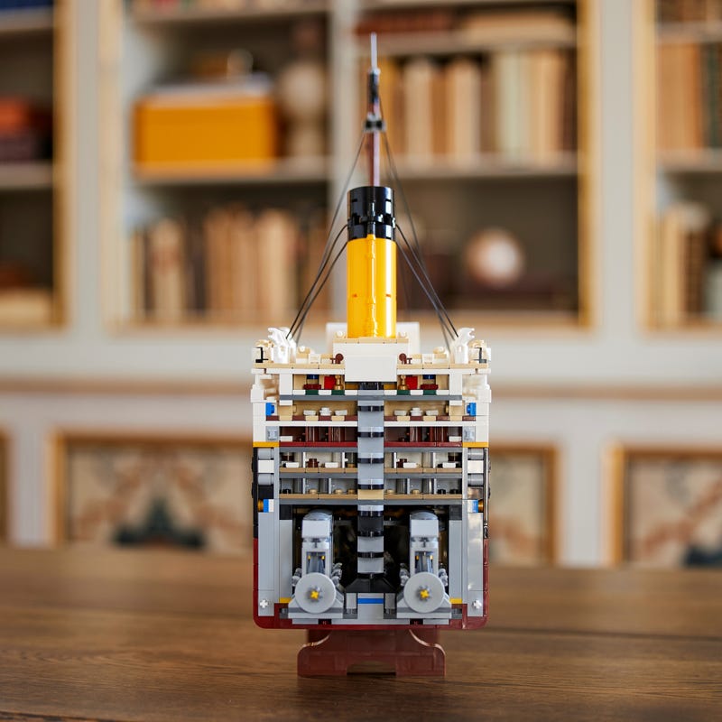 LEGO® Titanic