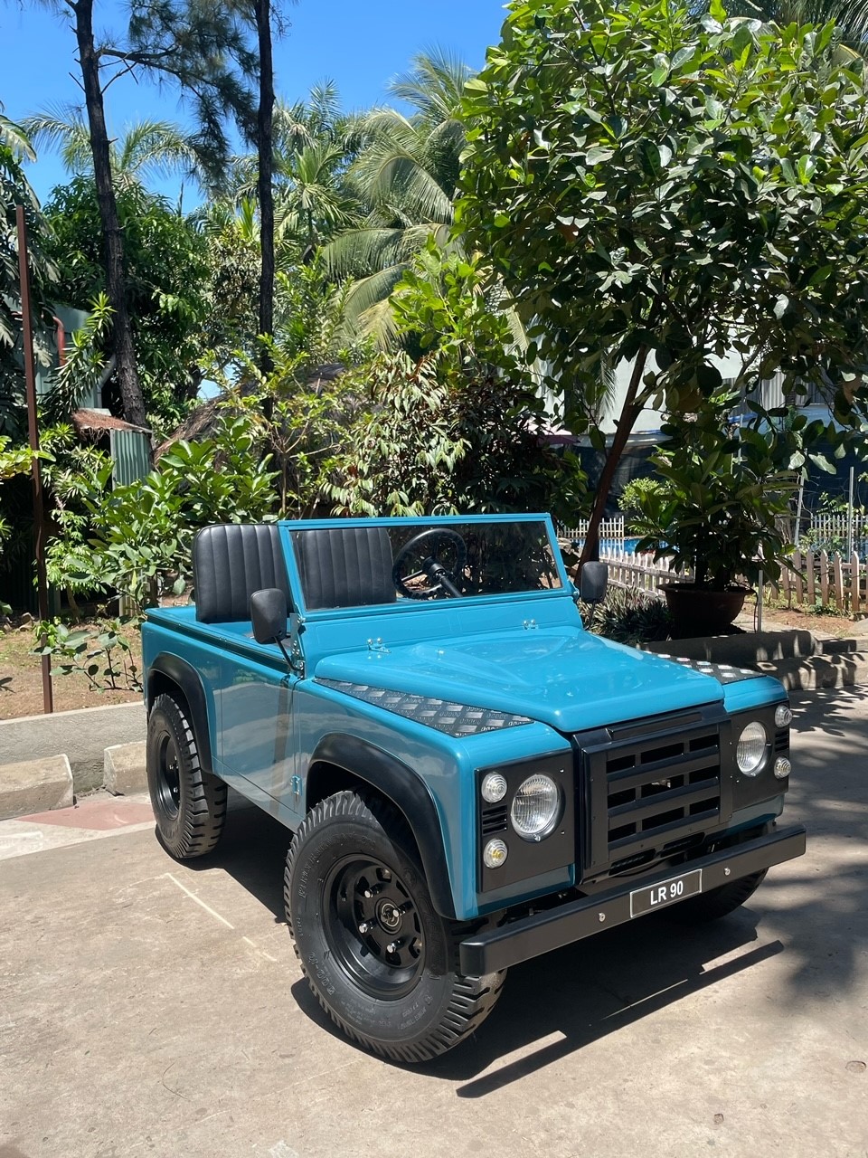 Land Junior & Land Junior D