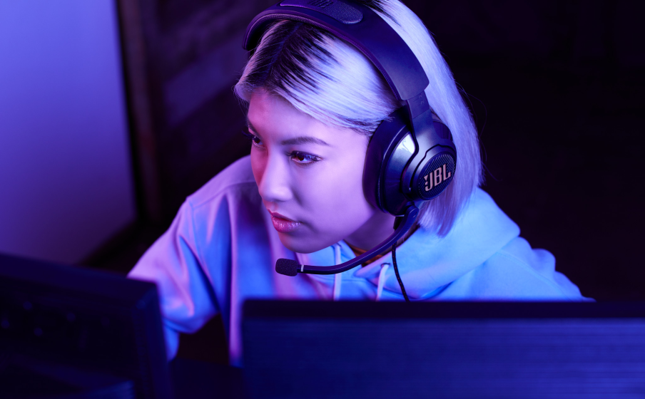 JBL Quantum 400 Play even longer in memory foam comfort - Image