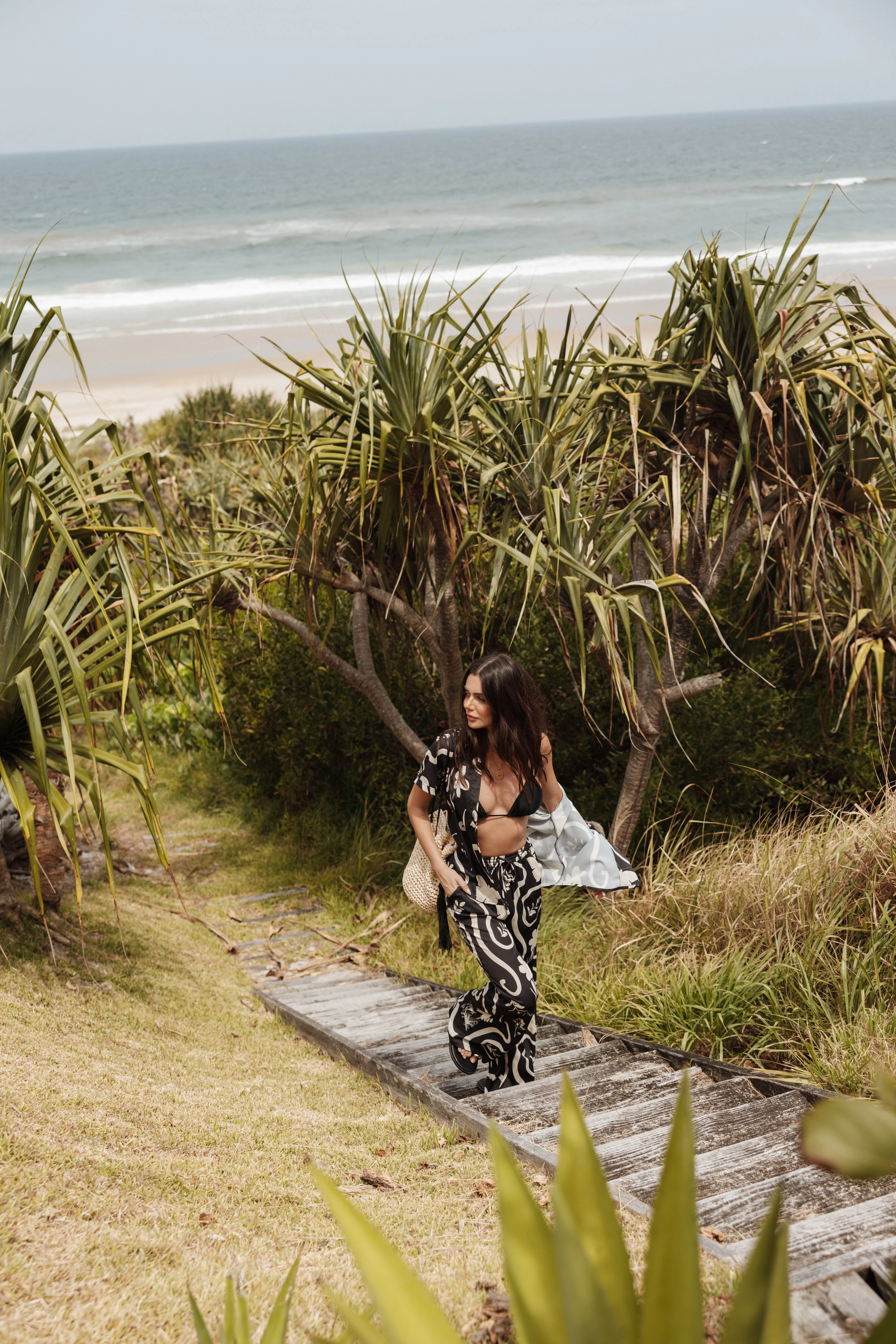 Leo Pant - Black Sand-Rgtroy