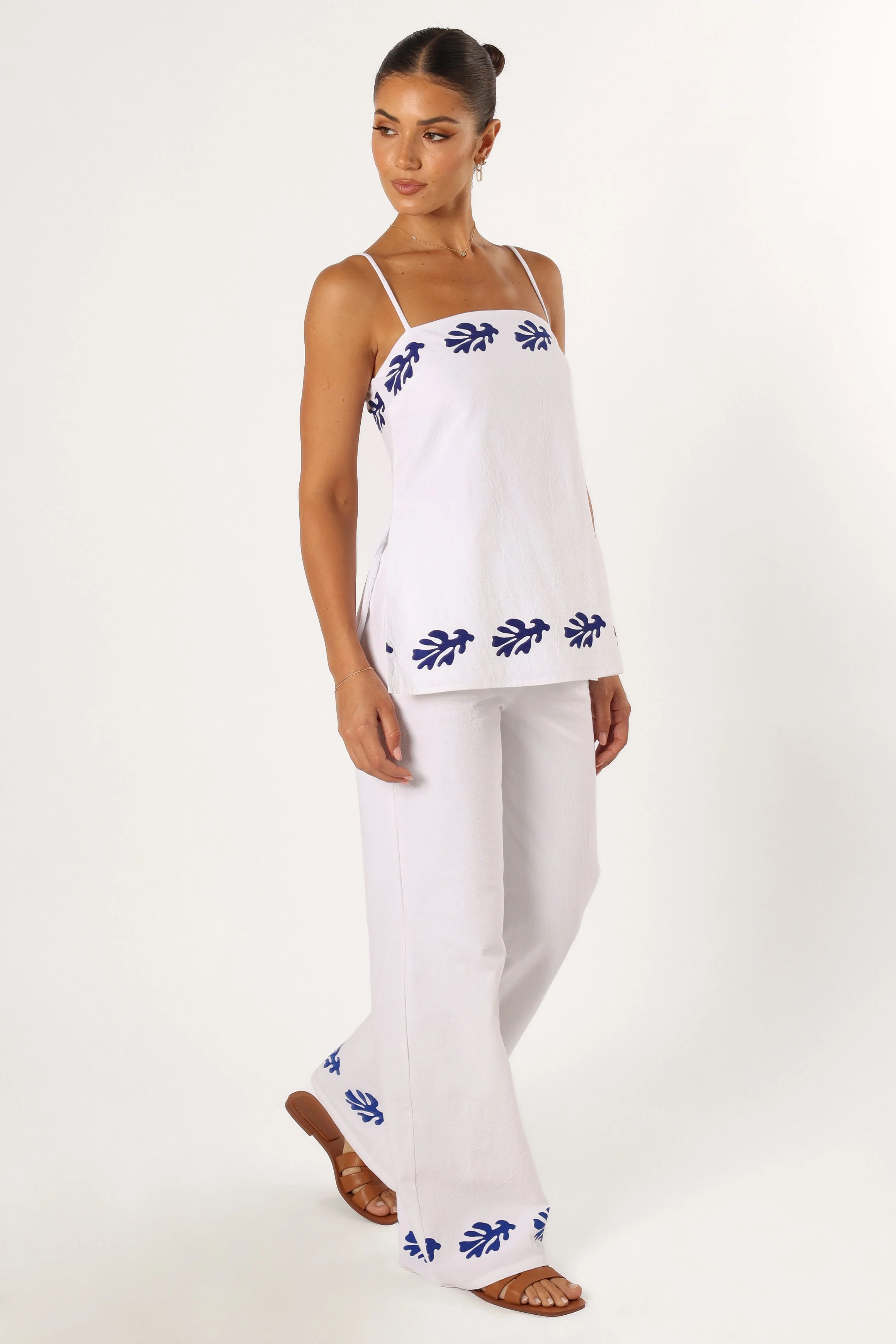 Amalia Pant - White Blue-Rgtroy