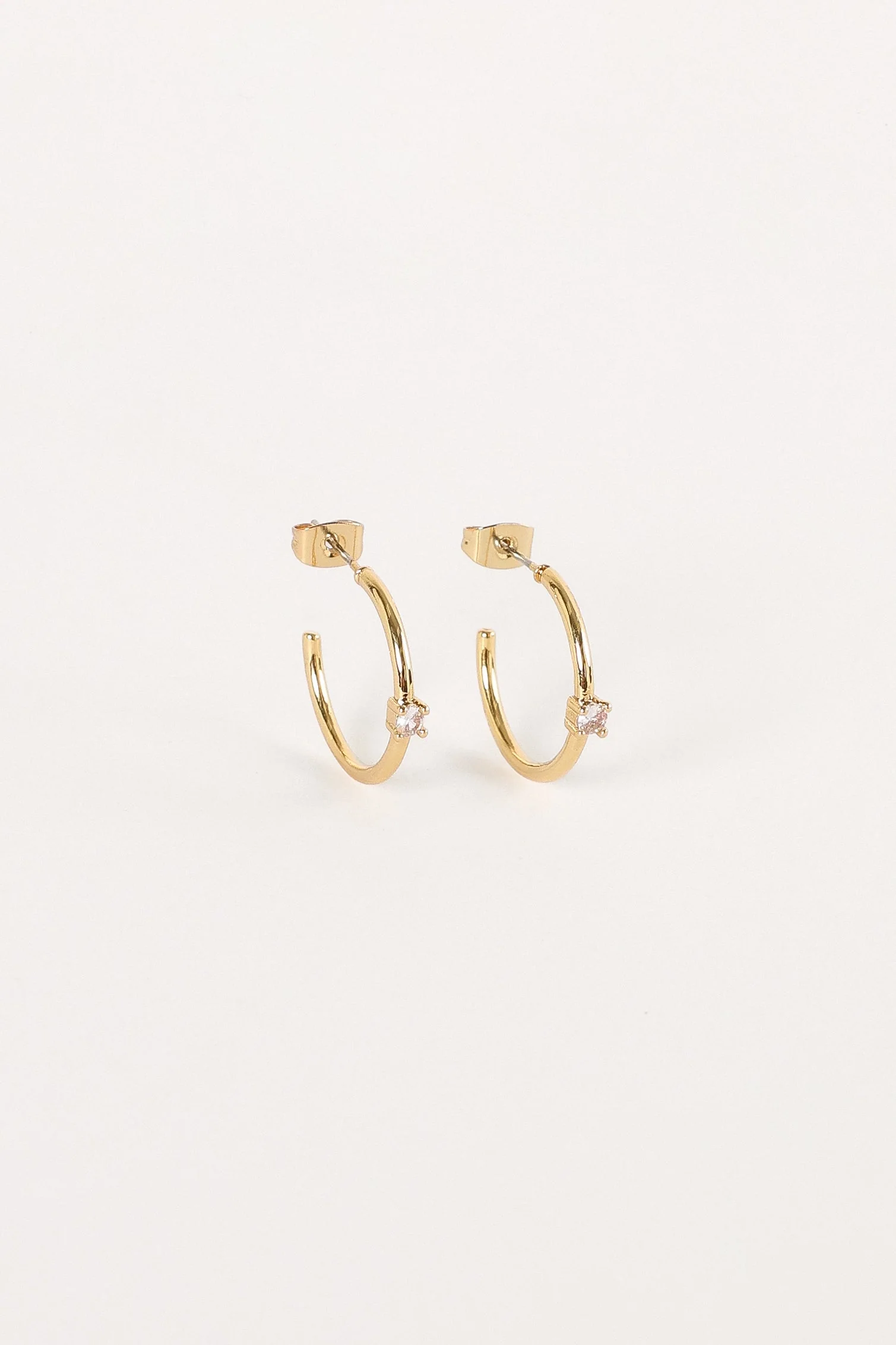 Damie Hoop Earrings - Gold-Rgtroy