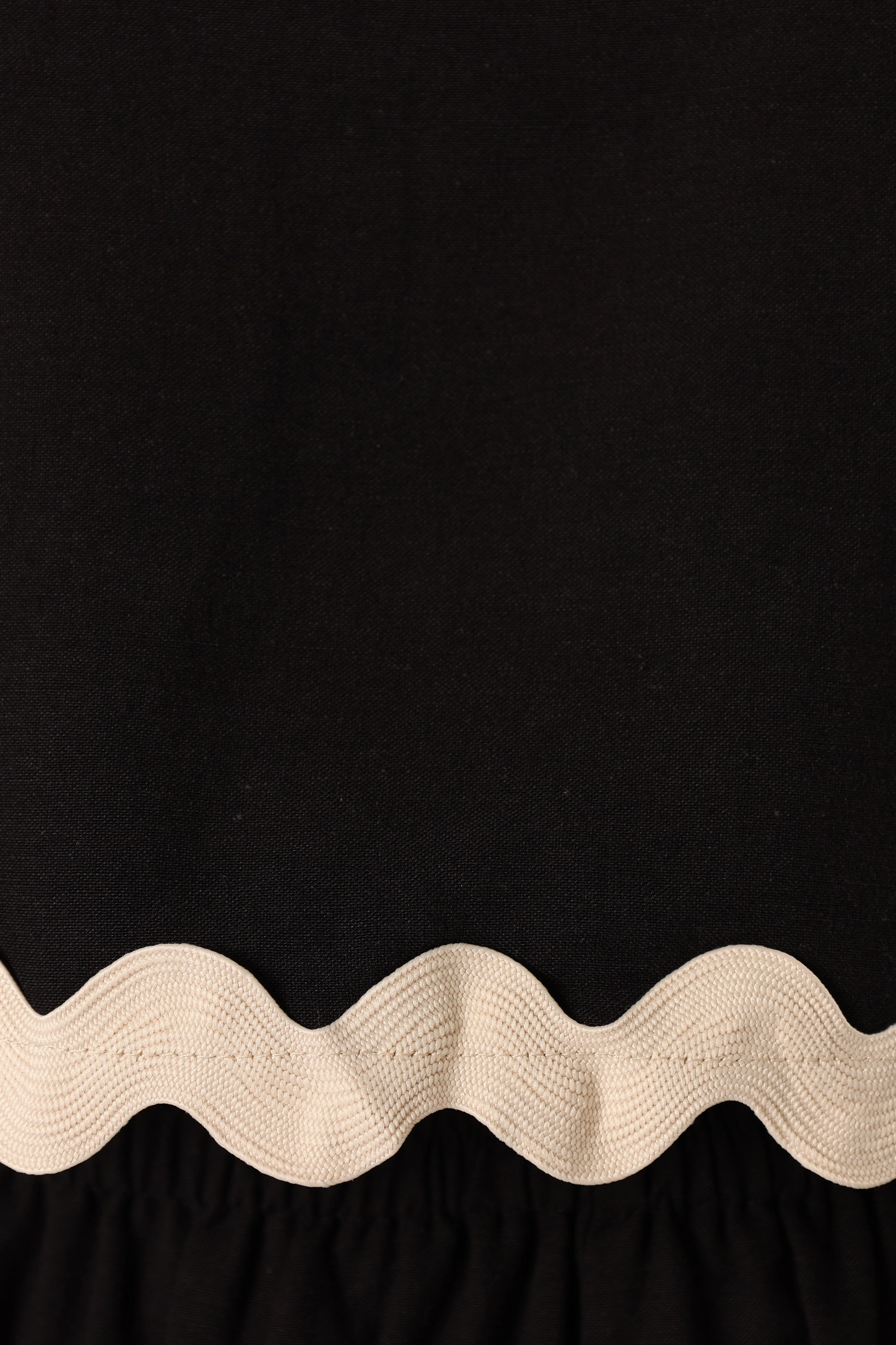 Katy Short Set - Black-Rgtroy