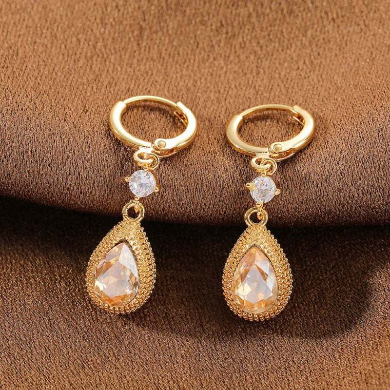 ✨Women's Fashion Teardrop Dangle Earrings💫