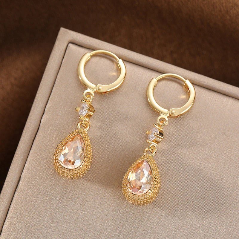 ✨Women's Fashion Teardrop Dangle Earrings💫