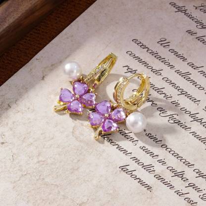 Fashion Earrings with Crystal, Four Leaf Clover and Pearls