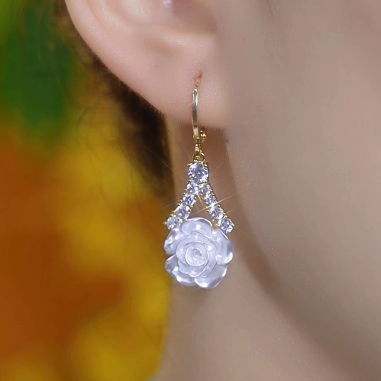 Light luxury fashion white camellia earrings temperament