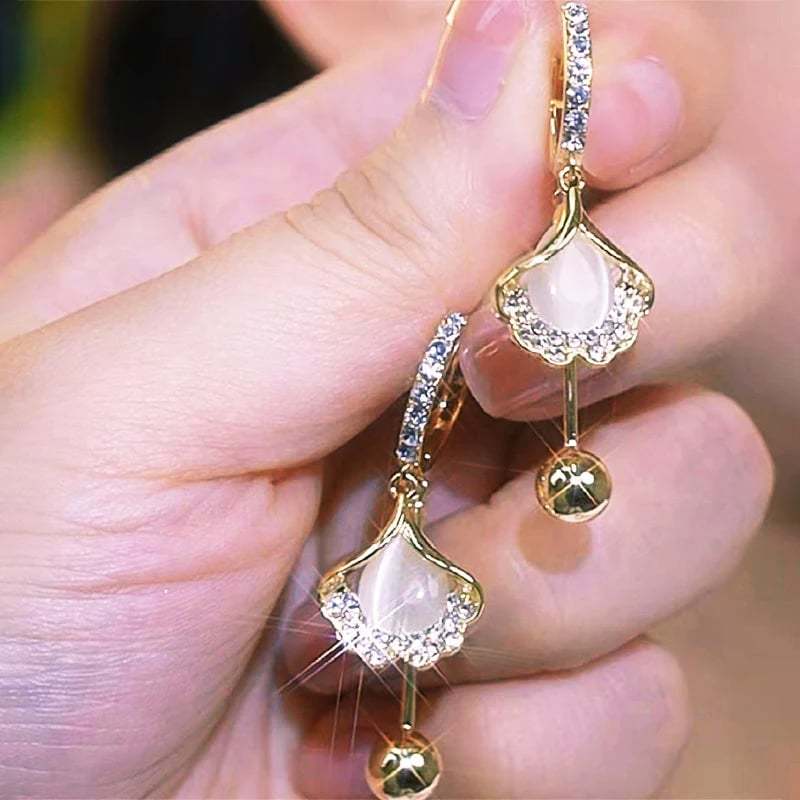 49% Off 💥Delicate Ginkgo Leaf Earrings for Women