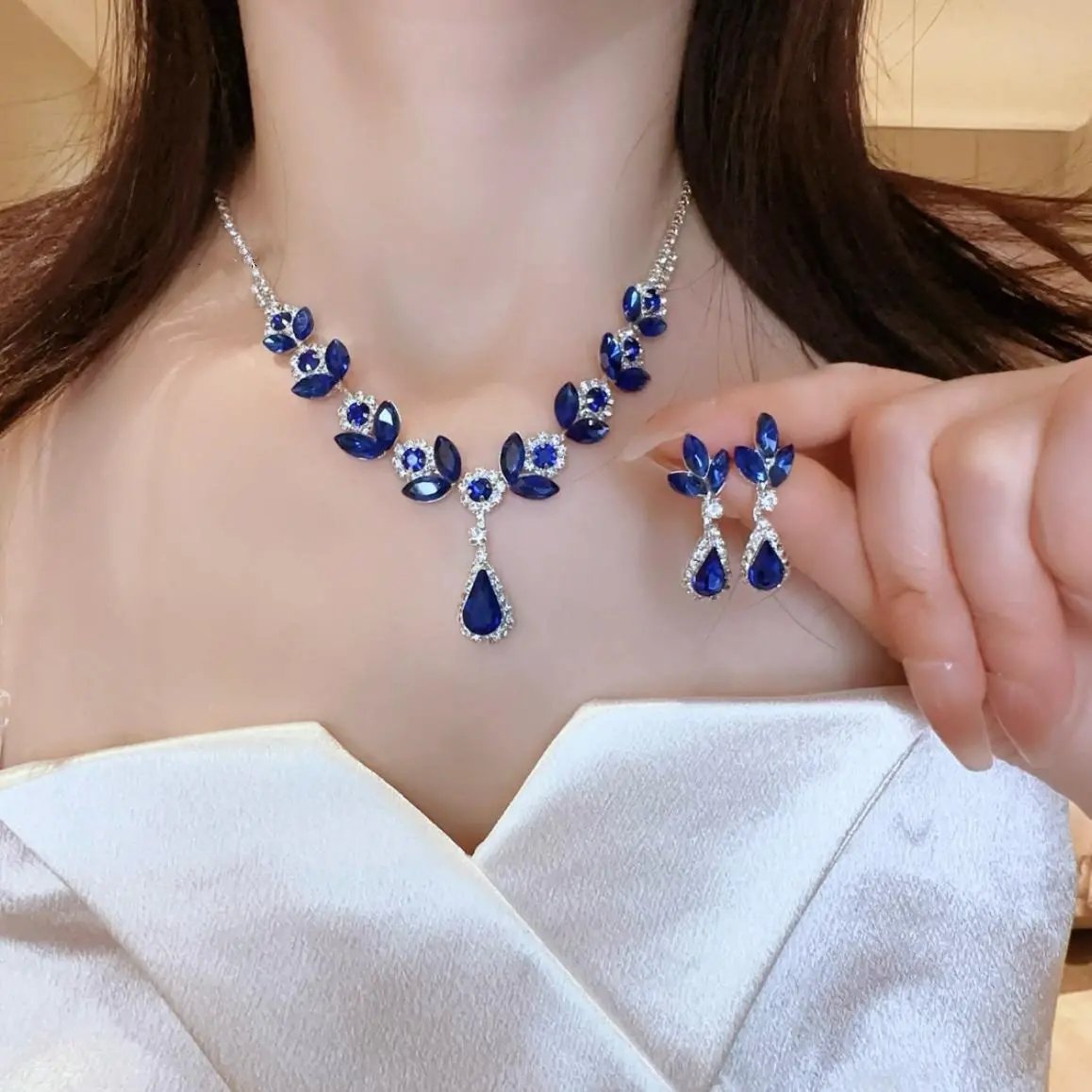 💎New diamond teardrop necklace and earrings set