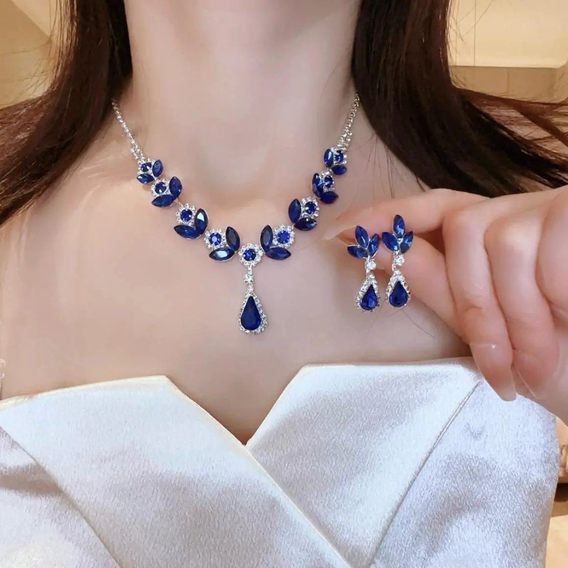 💎New diamond teardrop necklace and earrings set