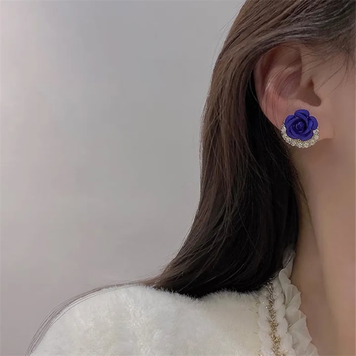 🌹Diamond Rose Earrings Floral Blooming 3D Carved