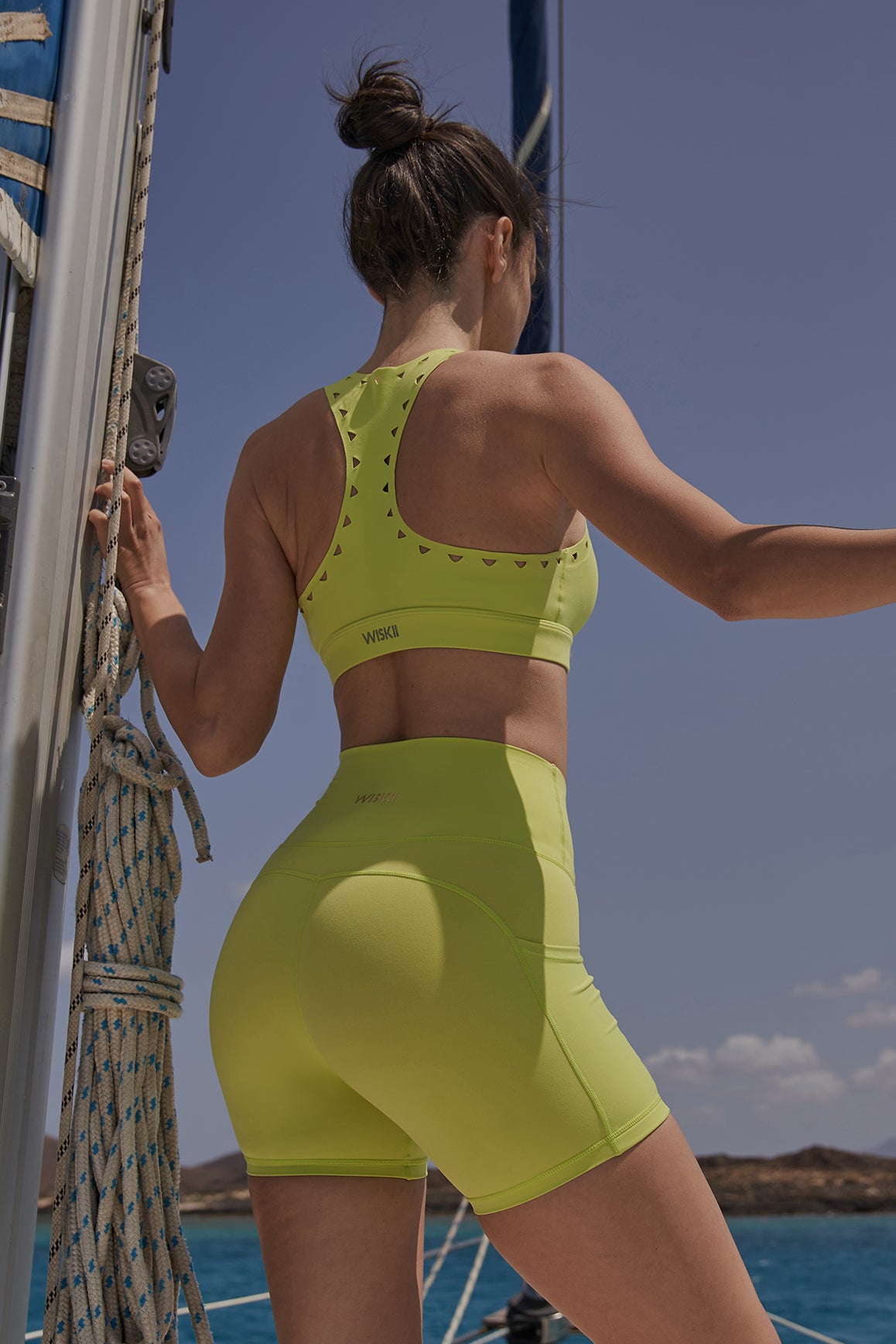 V-Waist Vigorous Short