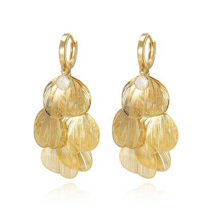 🍀Women’s Layered Leaf Hoop Dangle Earrings