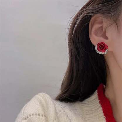 🌹Diamond Rose Earrings Floral Blooming 3D Carved