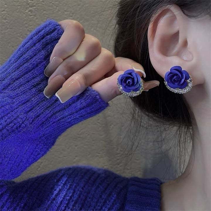 🌹Diamond Rose Earrings Floral Blooming 3D Carved