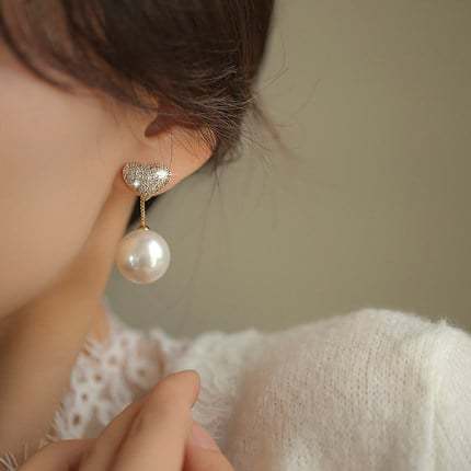 🔥 -Two styles of wearing love diamond earrings