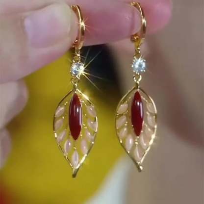 🍂Exquisite vintage leaf earrings