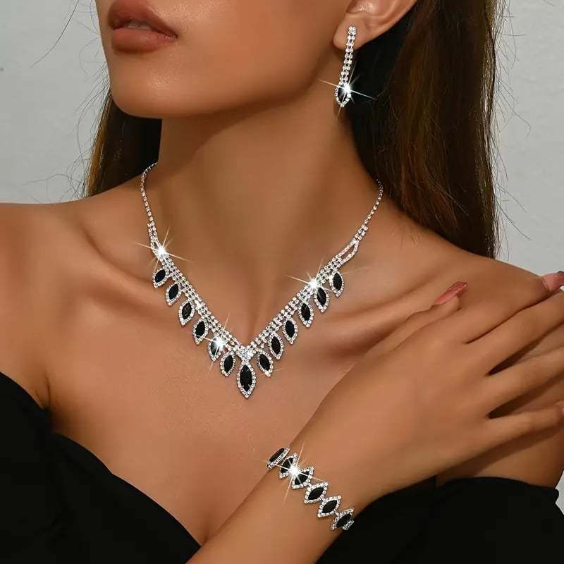 💎New and luxurious crystal necklaces, bracelets and earrings.