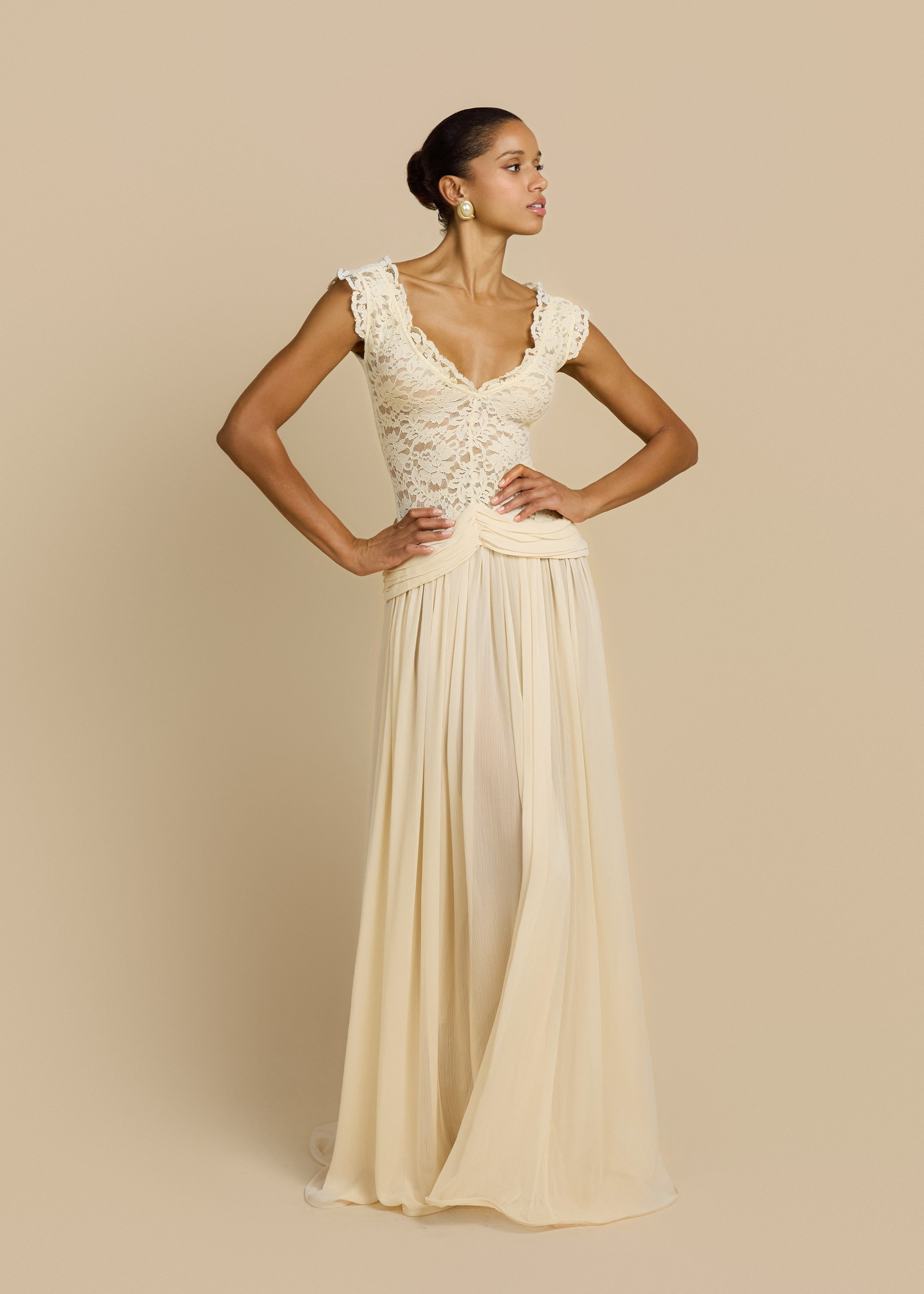 Elysia Lace Maxi Dress