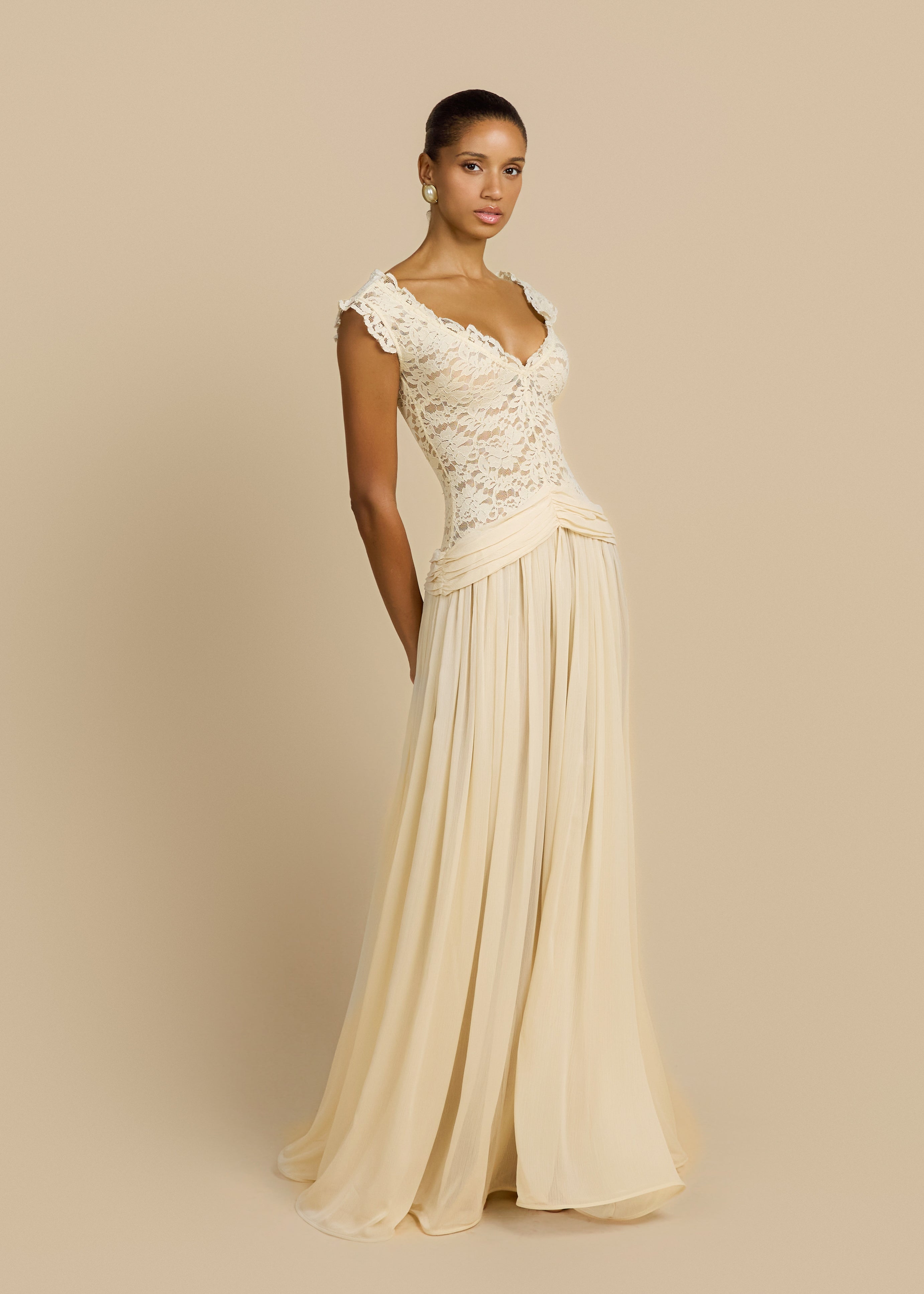 Elysia Lace Maxi Dress