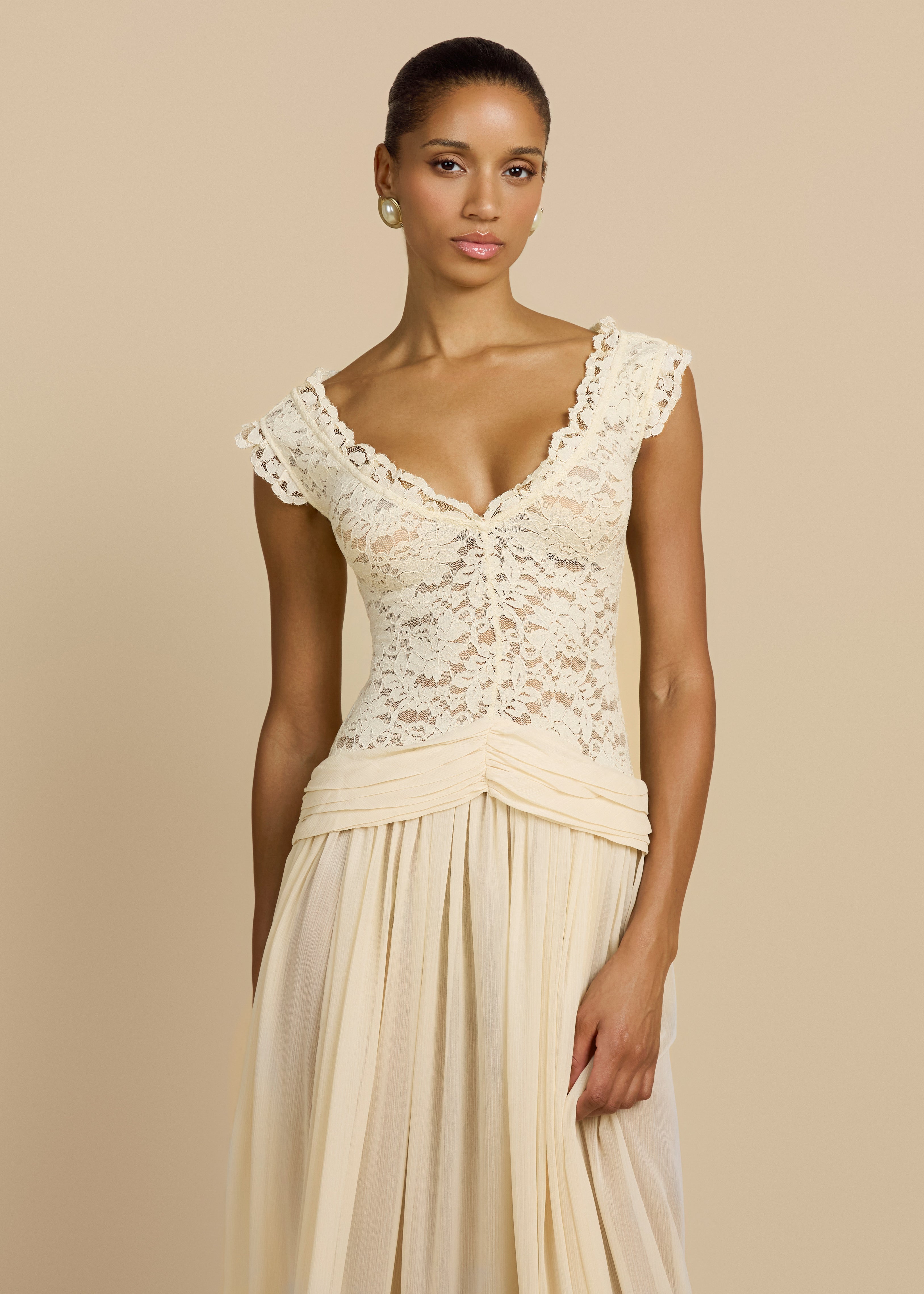Elysia Lace Maxi Dress