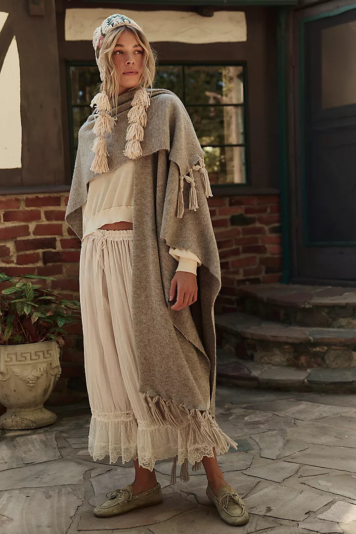 Women's Tassel Shawl