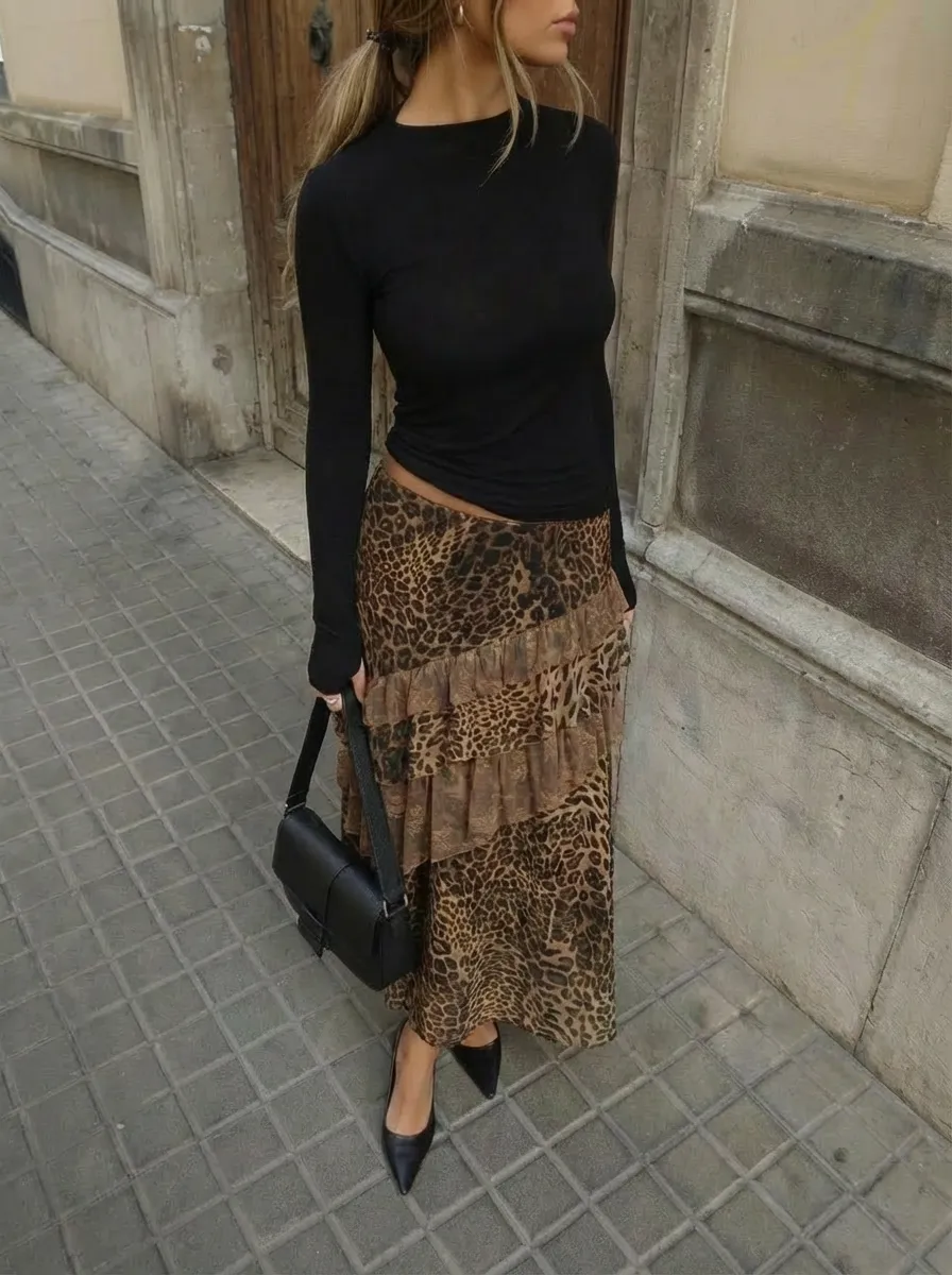 Lace-panelled Midi Skirt With Ruffled Hem