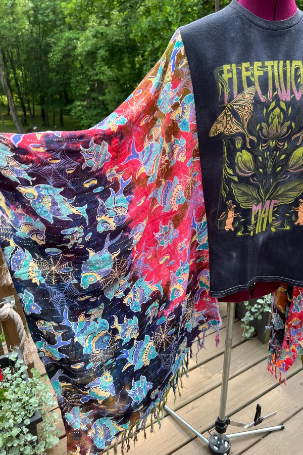 Fleetwood Vintage Print Dolman Sleeve Top