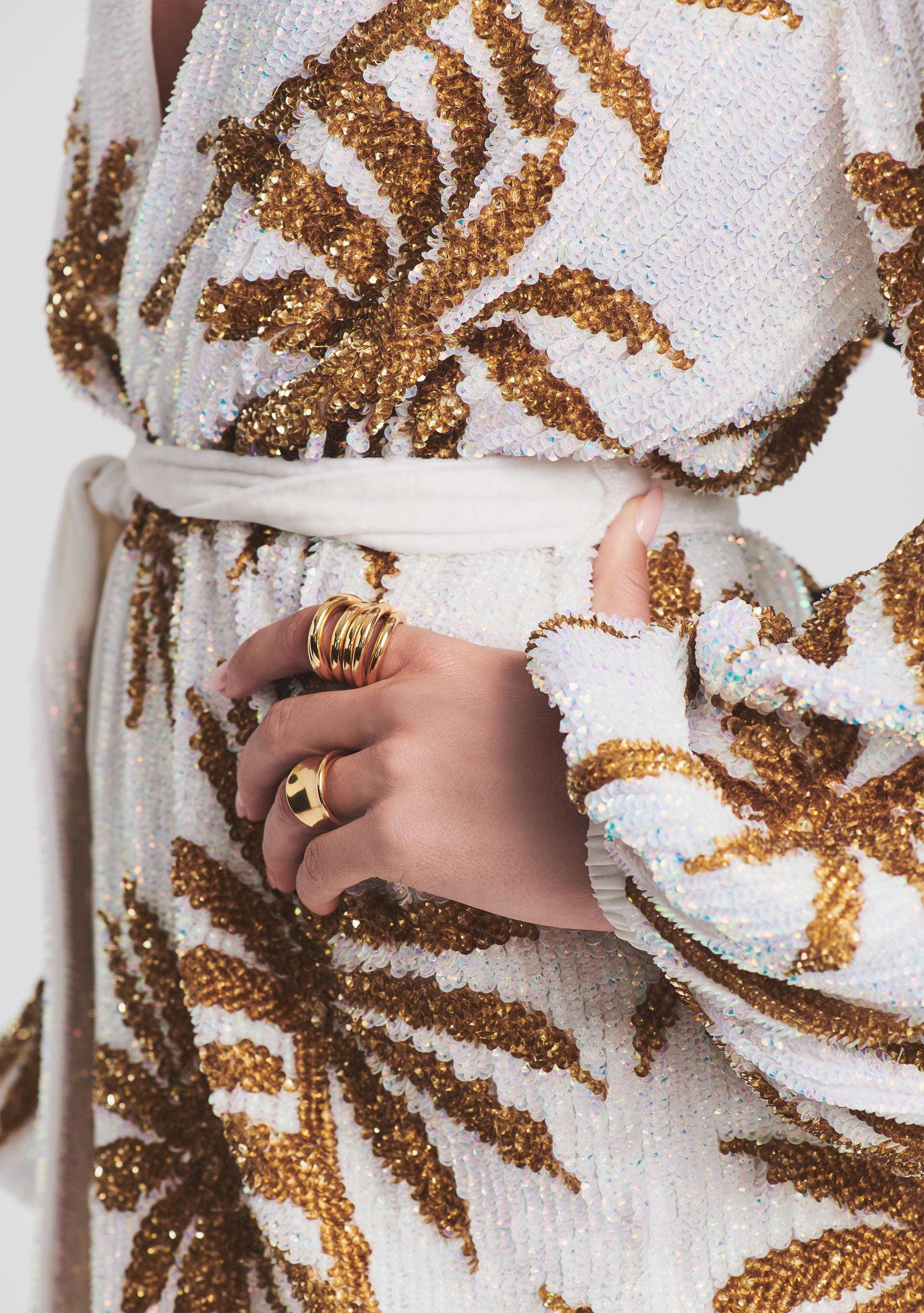 Gabrielle Sequin Palm Robe-Stylulu