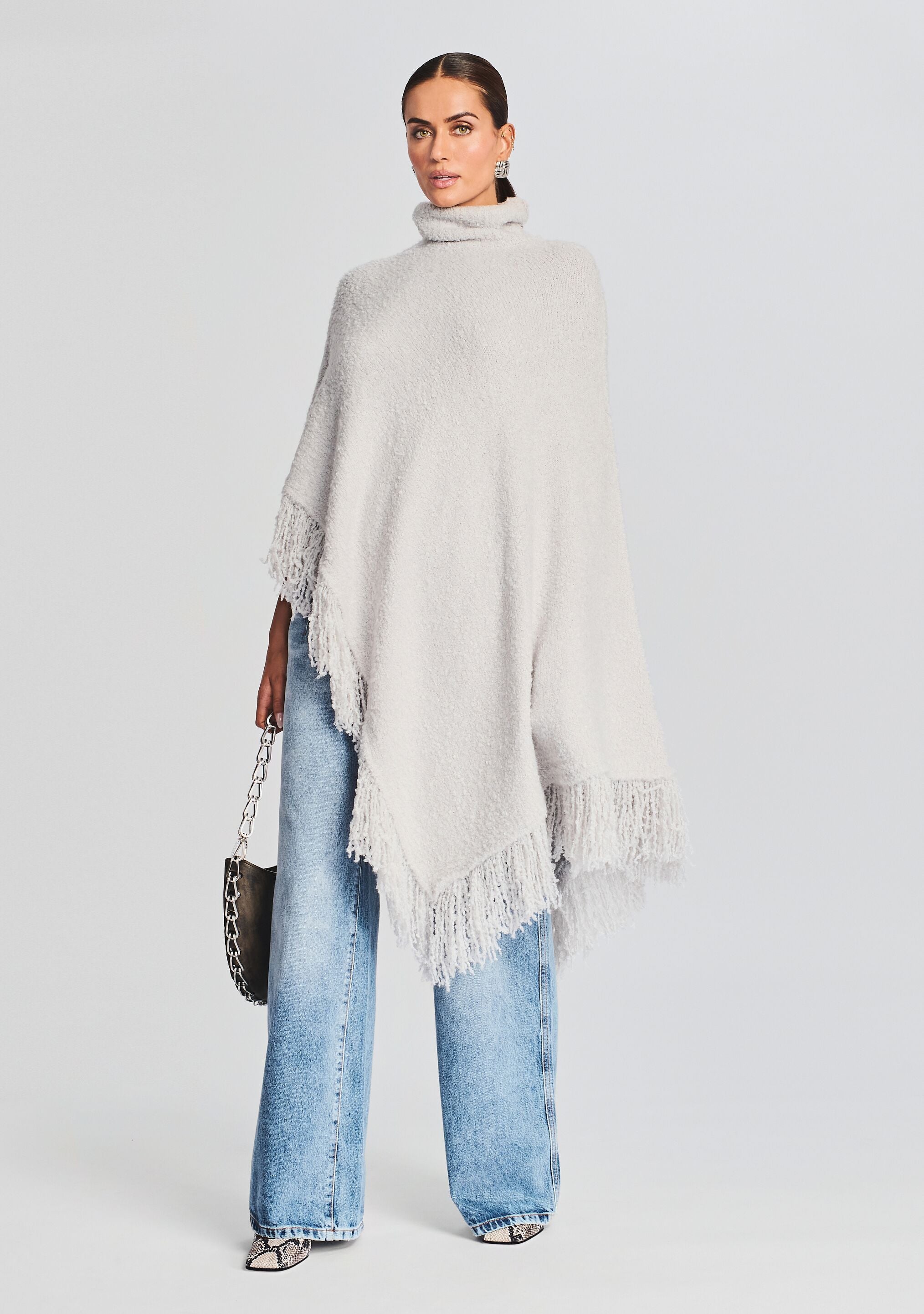 Frost Poncho-Stylulu