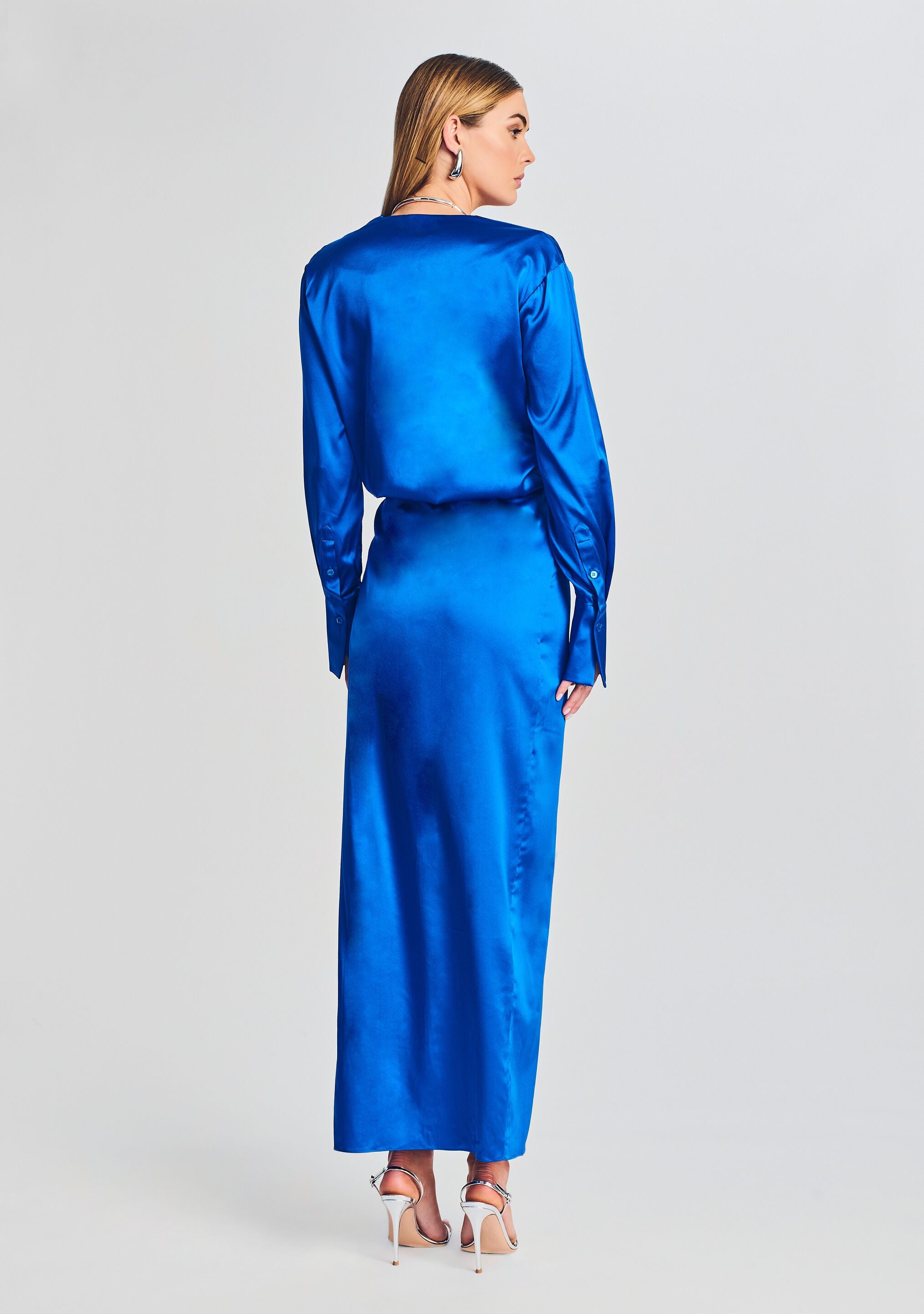 Dianie Silk Long Sleeve Robe-Stylulu