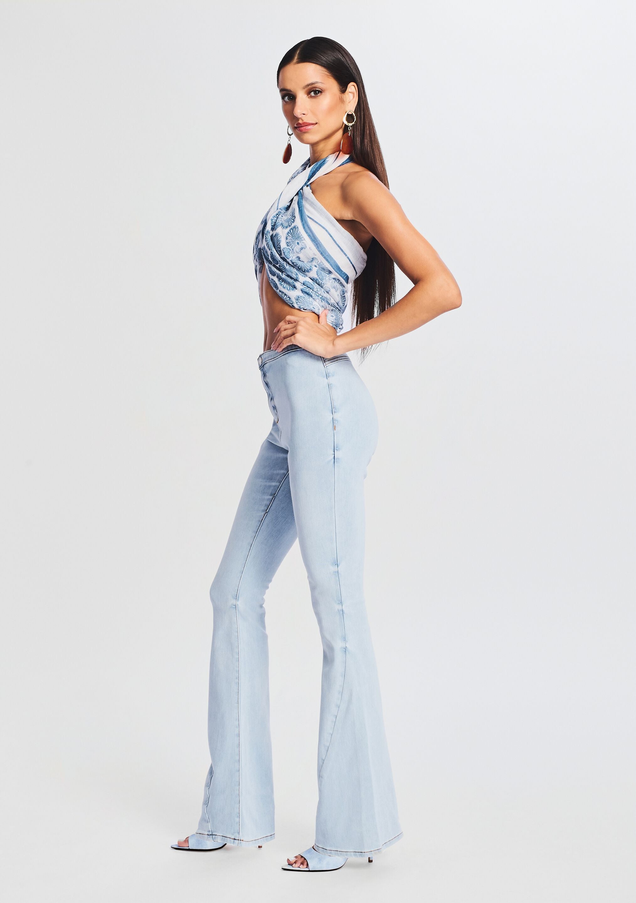 Nora Mid Rise Flare Jean-Stylulu