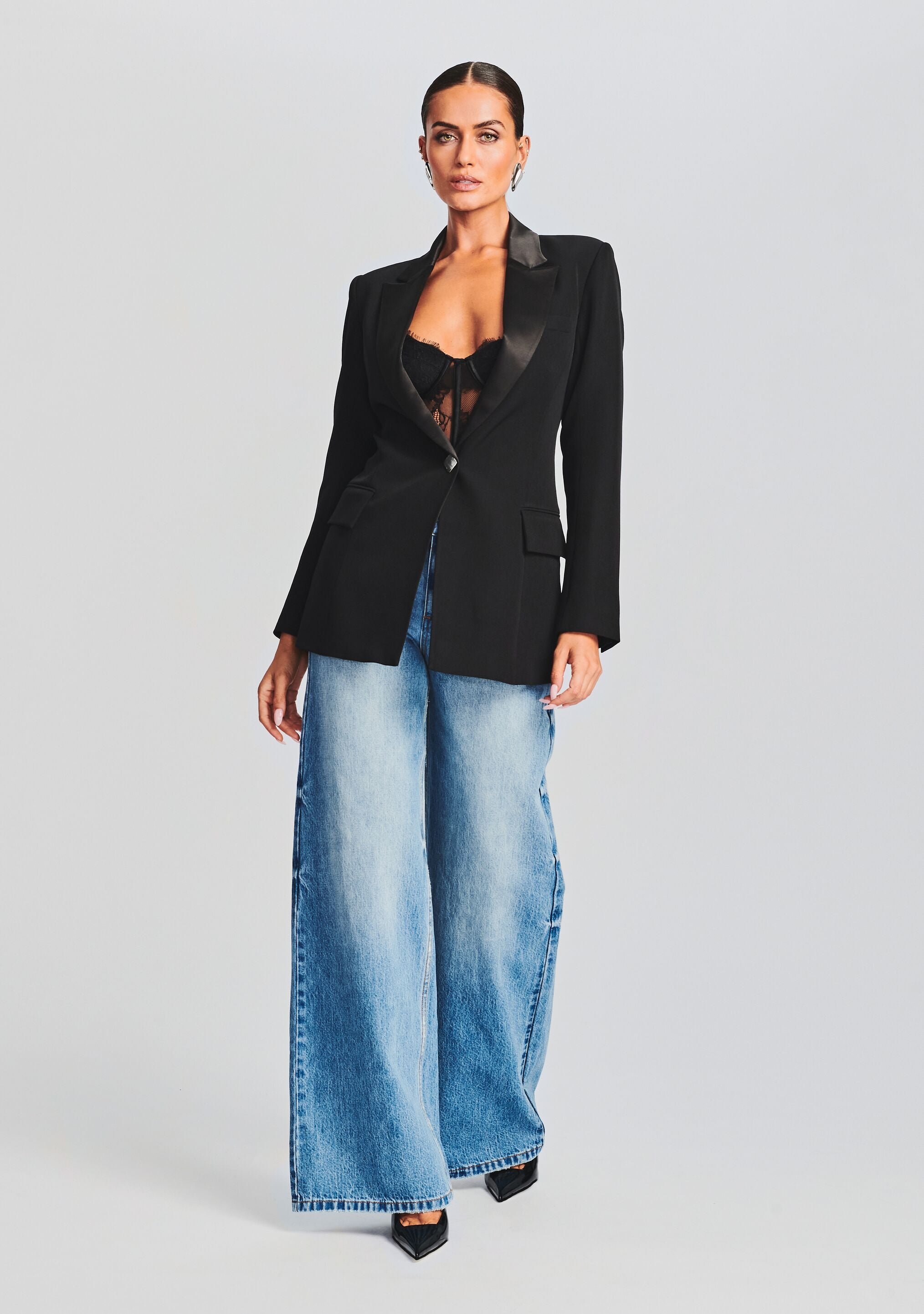 Kristin Blazer-Stylulu