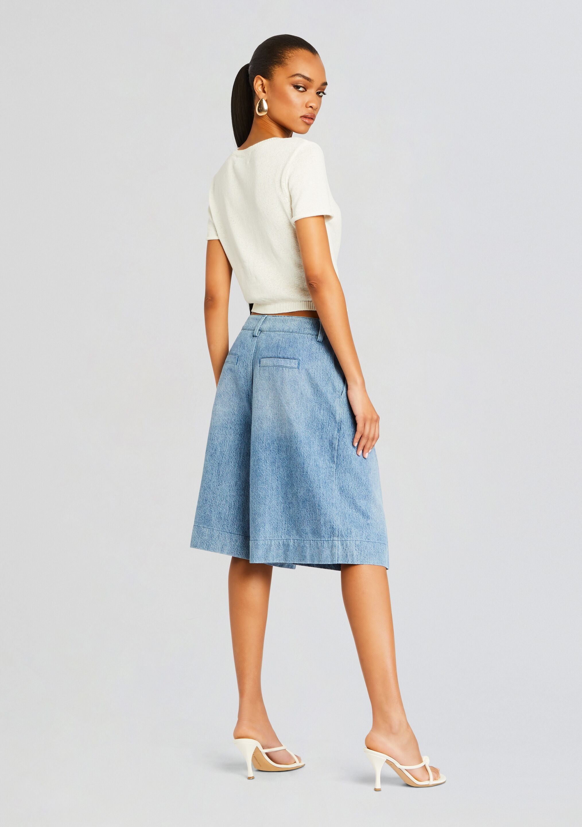 Arietta Short-Stylulu