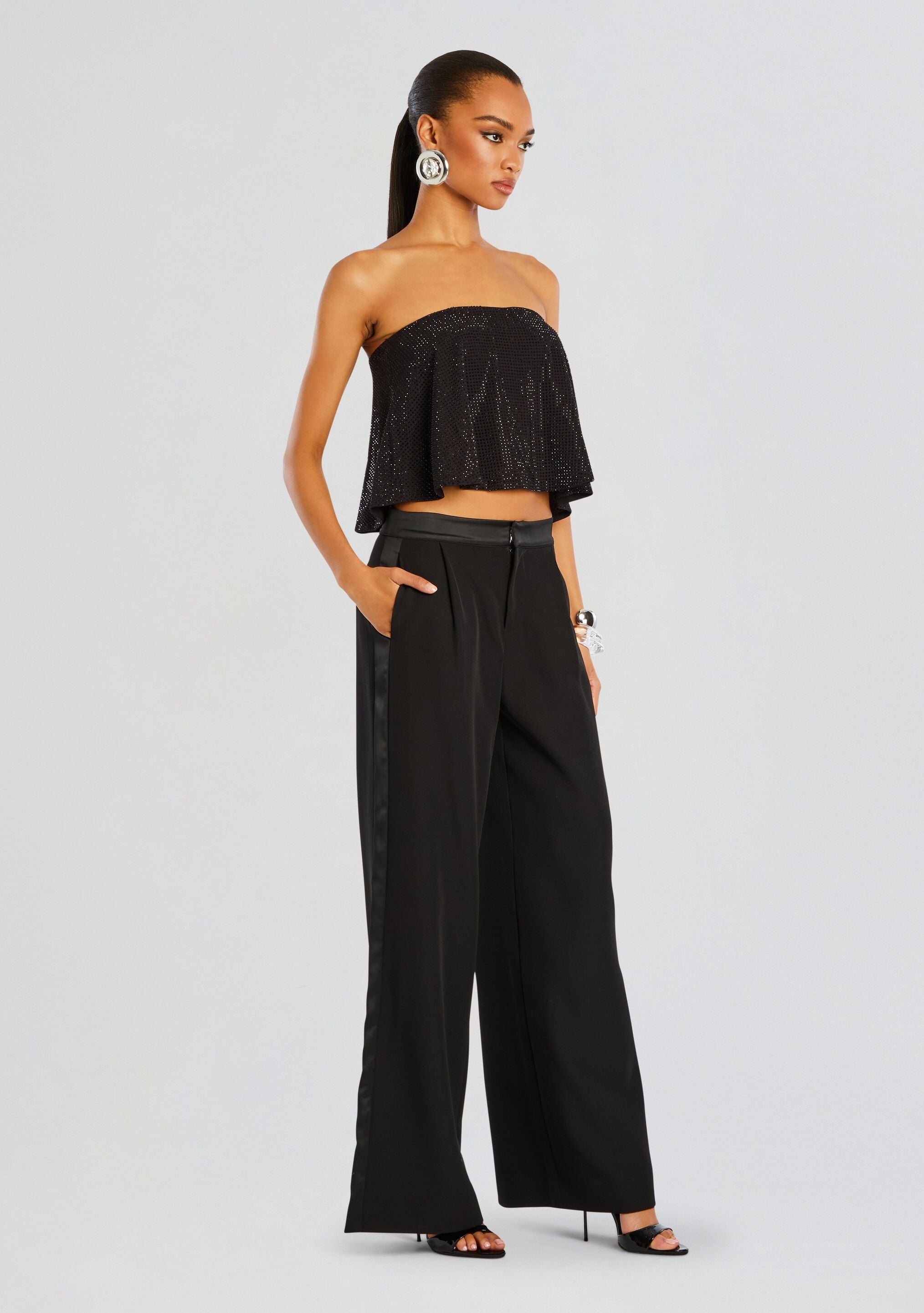 Suzi Embellished Top-Stylulu