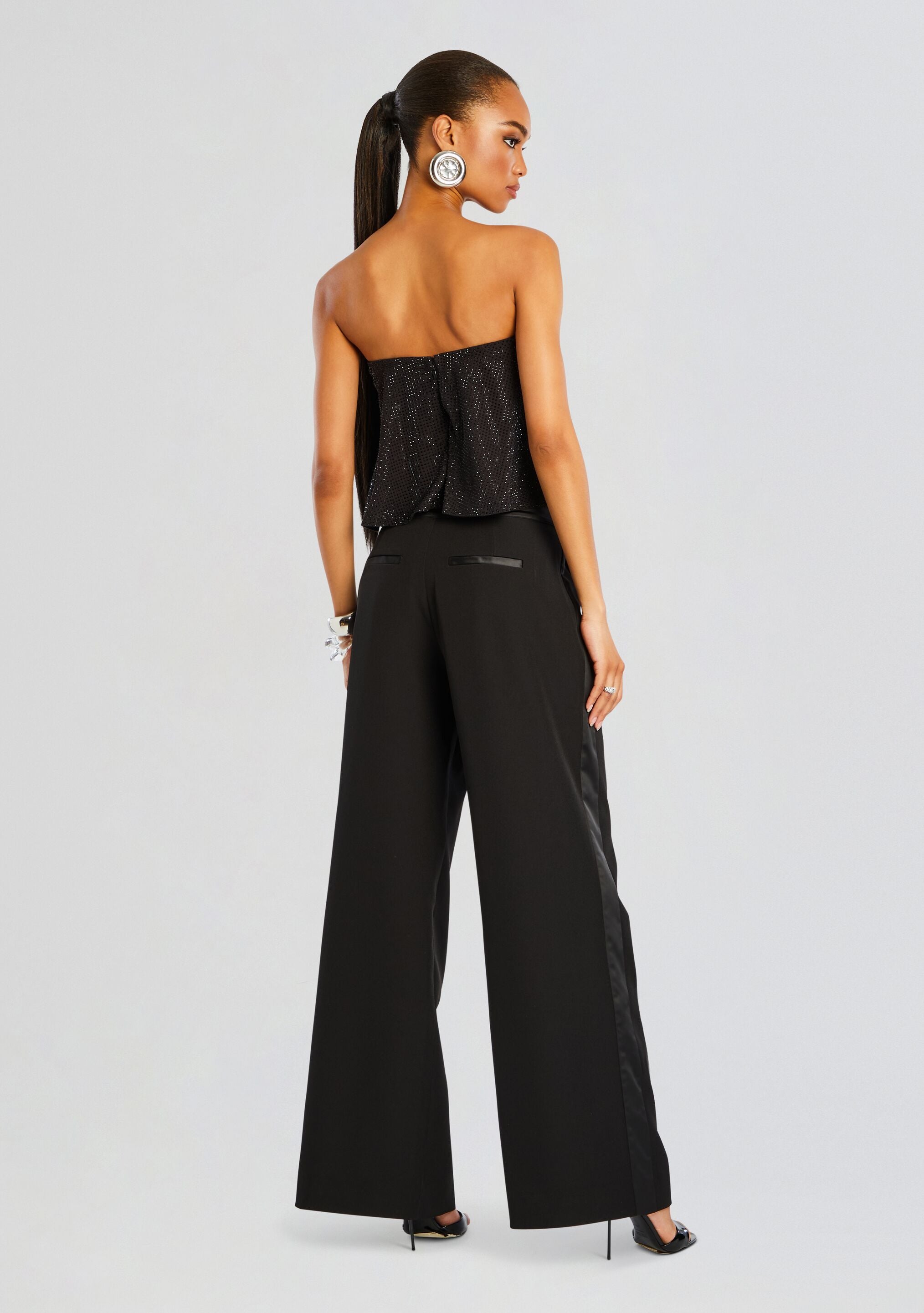 Suzi Embellished Top-Stylulu