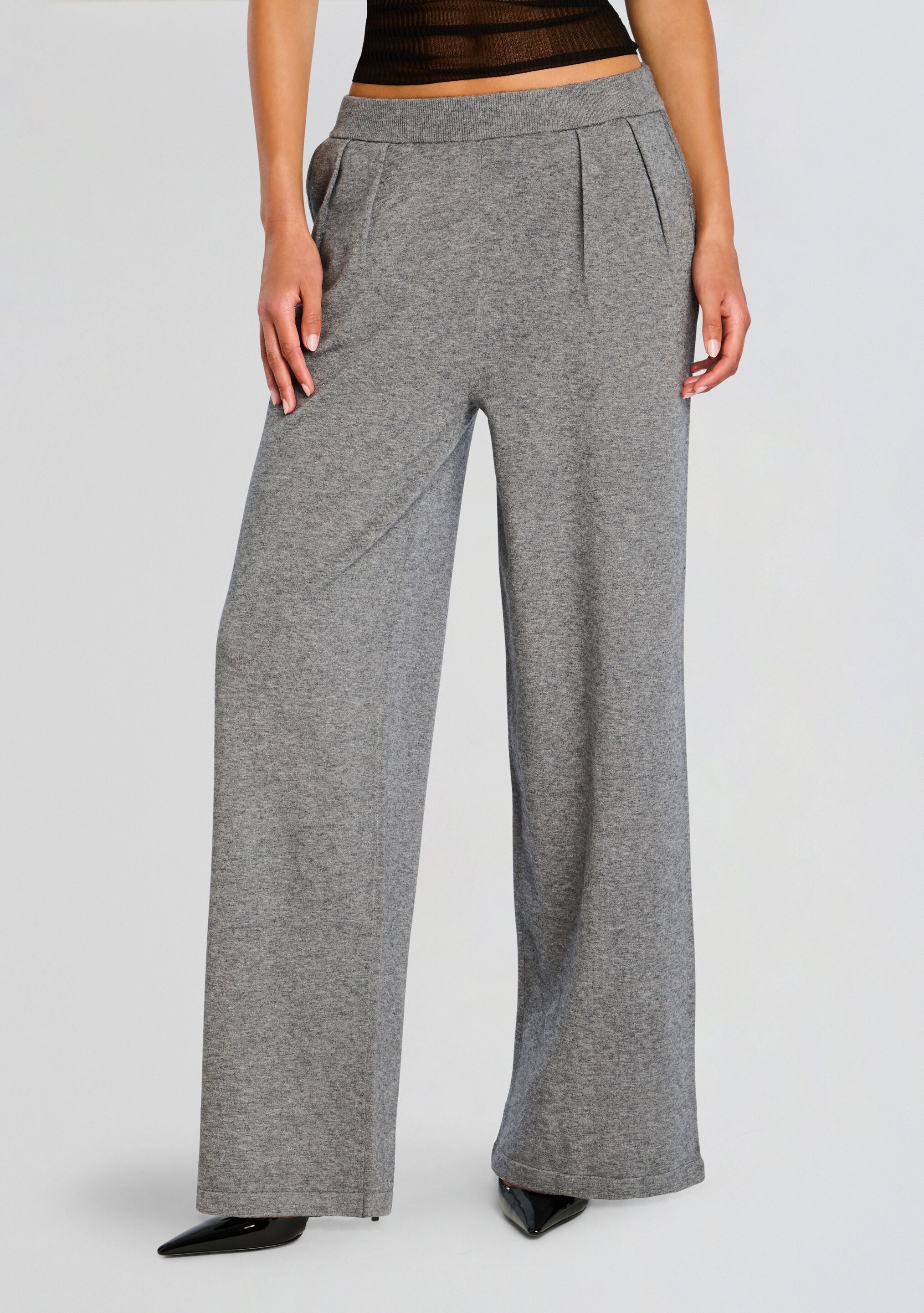 Alya Knit Pleated Trousers-Stylulu