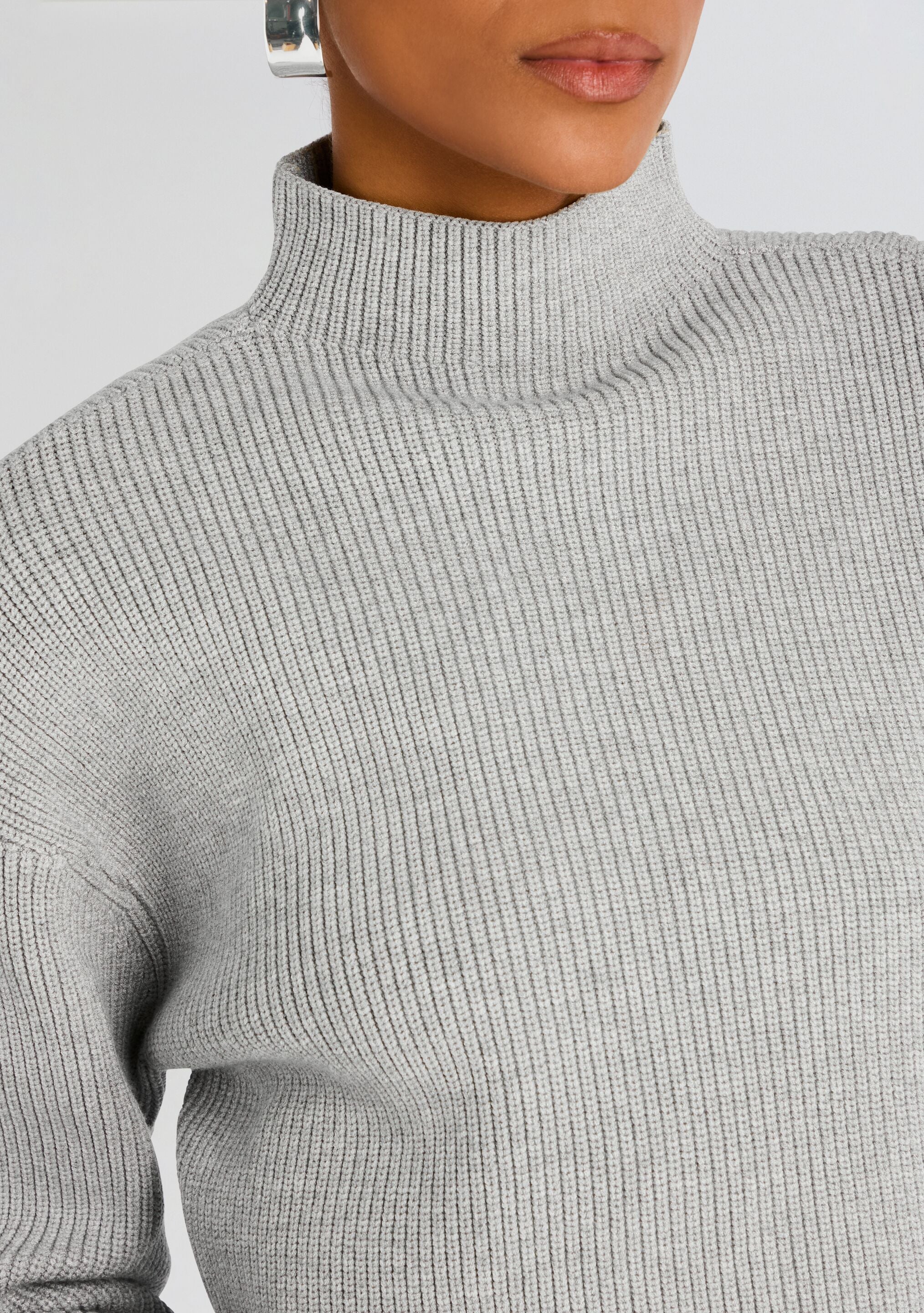 Carmen Mid Cropped Sweater-Stylulu