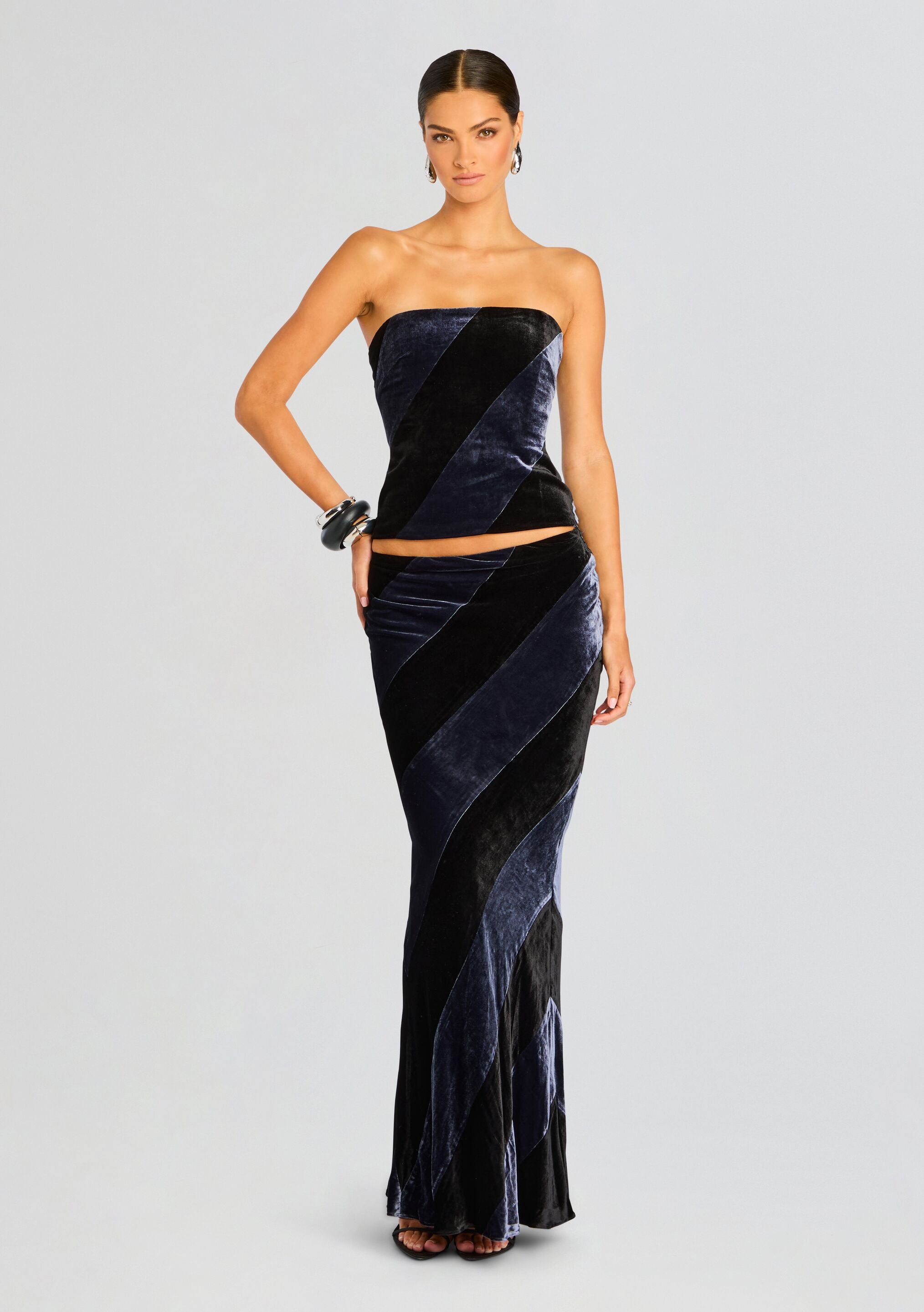 Venus Velvet Skirt-Stylulu