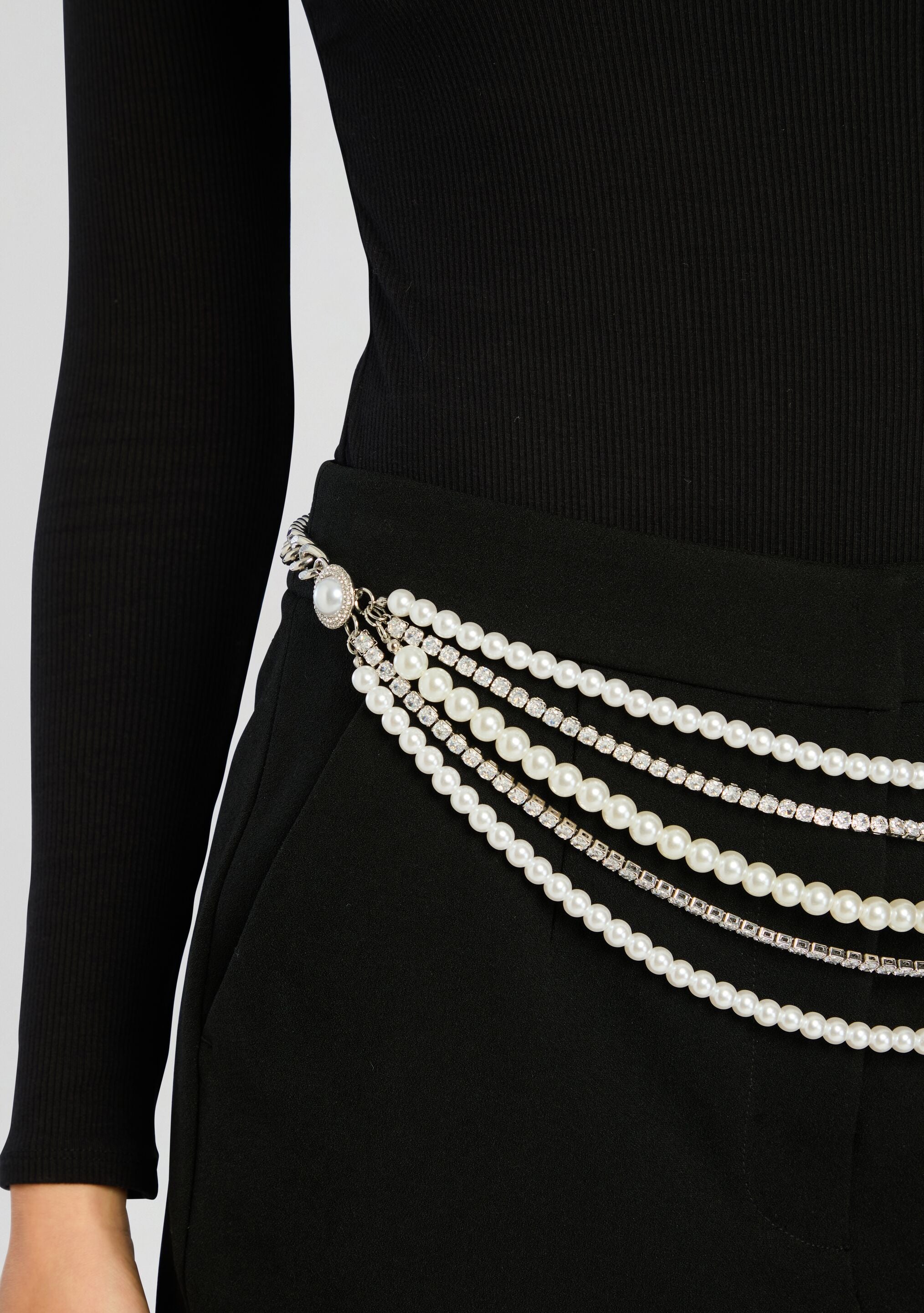 Chloe Pearl Chain Belt-Stylulu