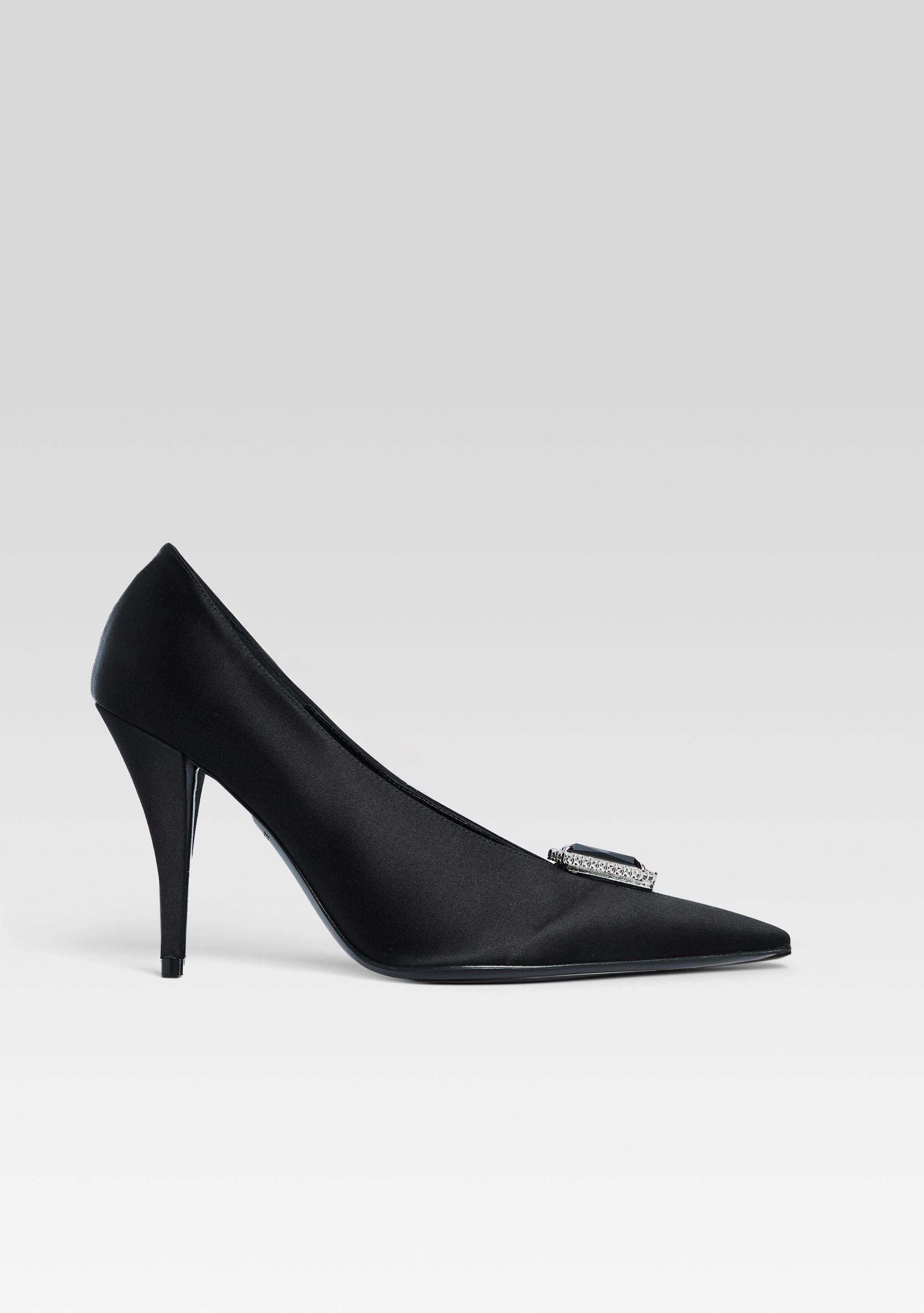 Corinna Satin Heel-Stylulu