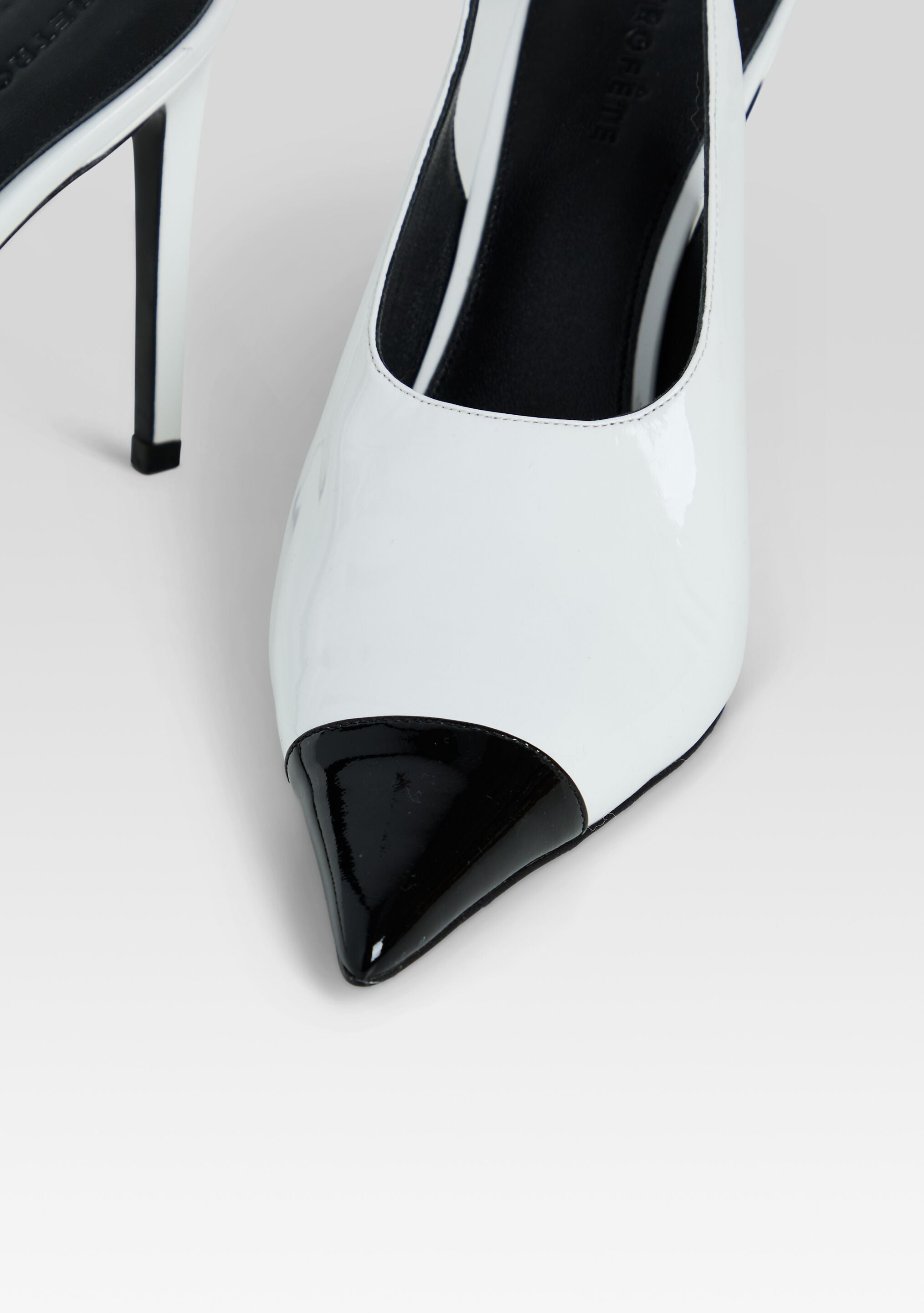 Leslie Choked Up Slingback-Stylulu