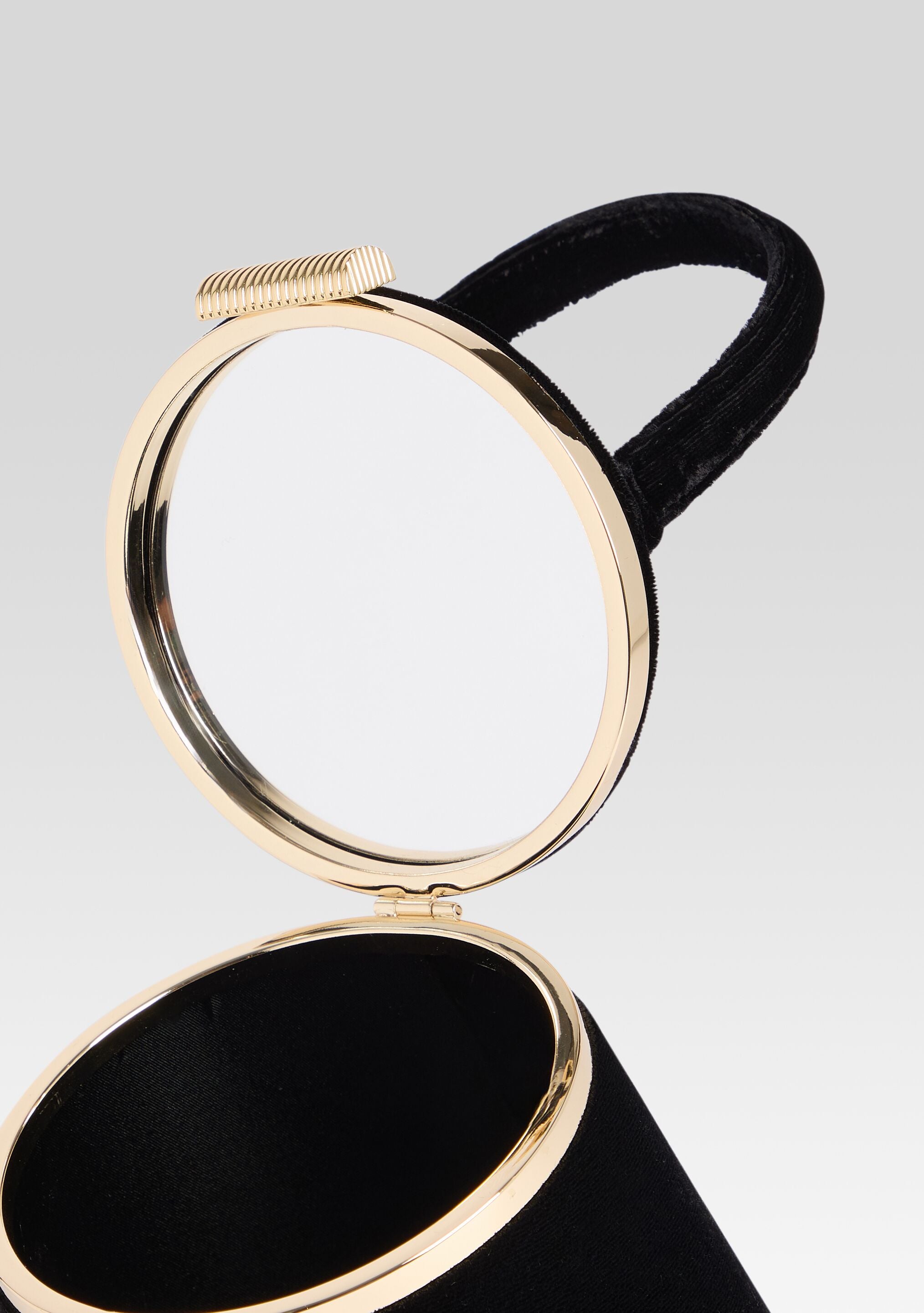 Lesla Velvet Case-Stylulu