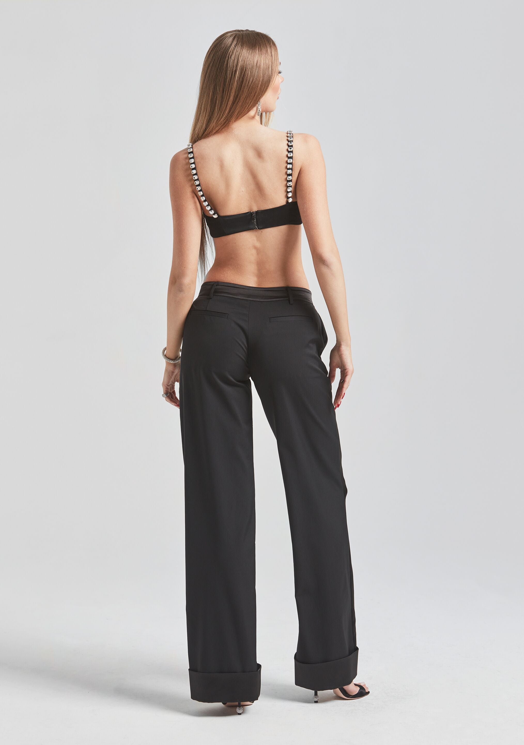 Julie Pant-Stylulu