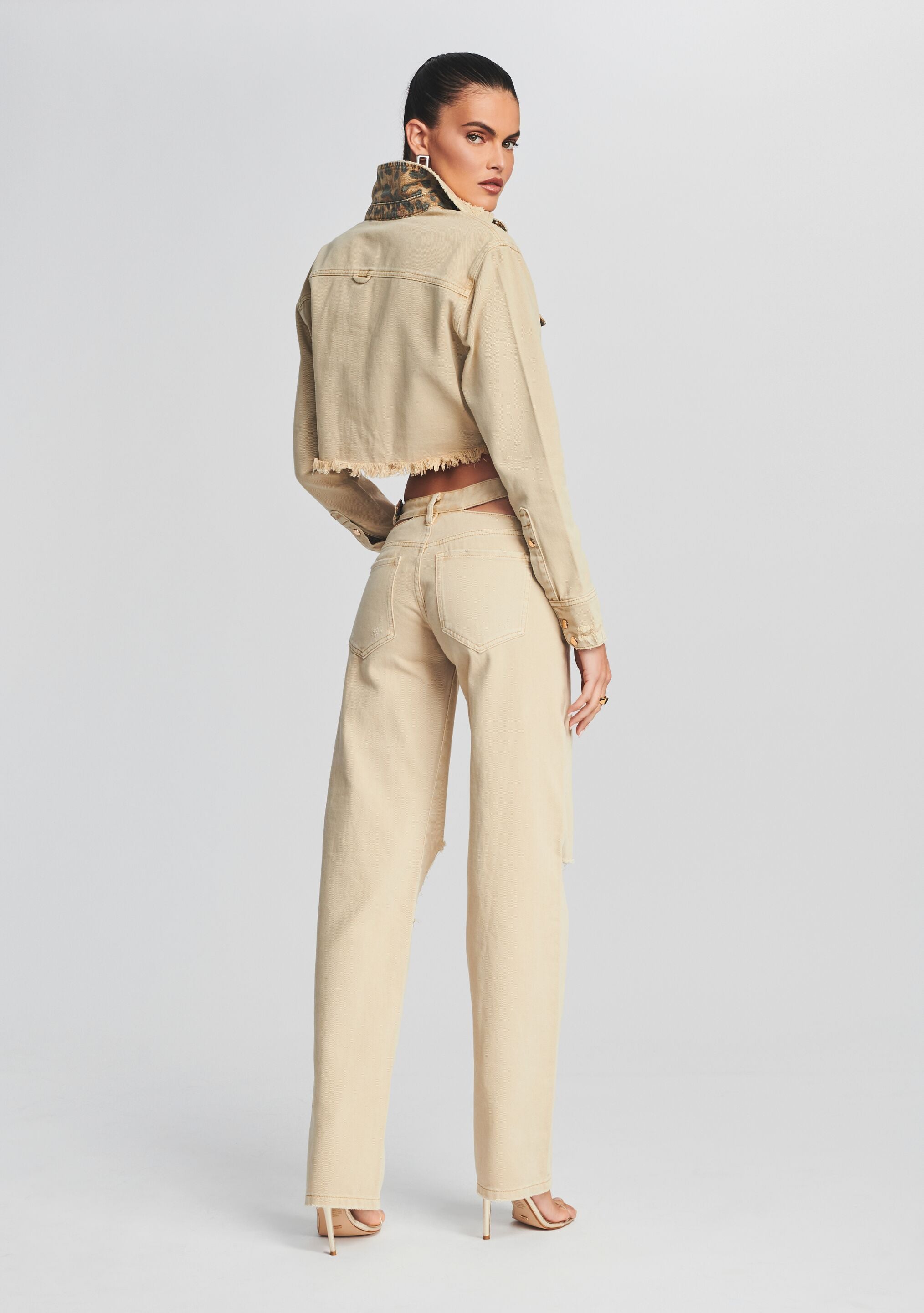 Christy Straight Leg Jean-Stylulu