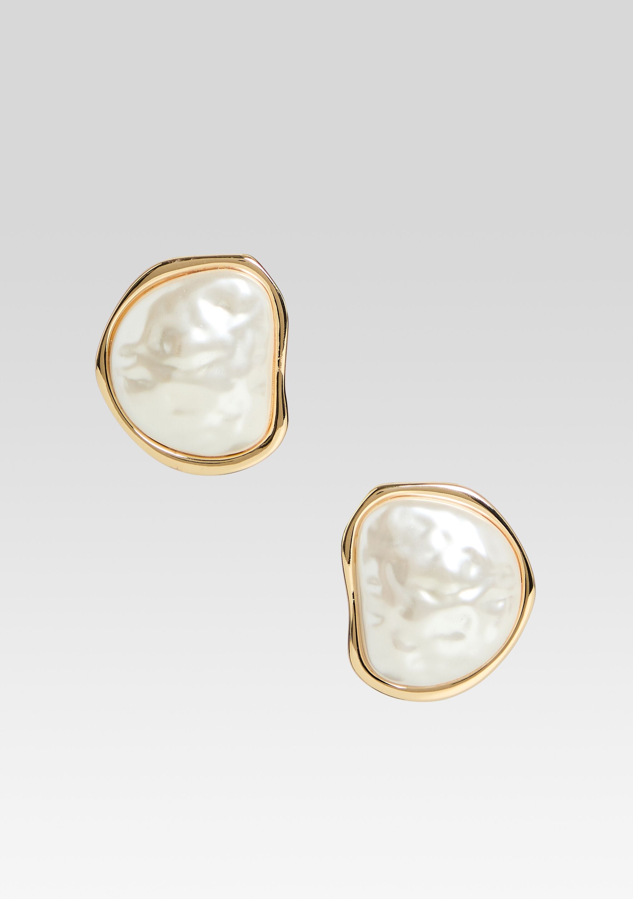 Fiorenza Pearl Earrings-Stylulu