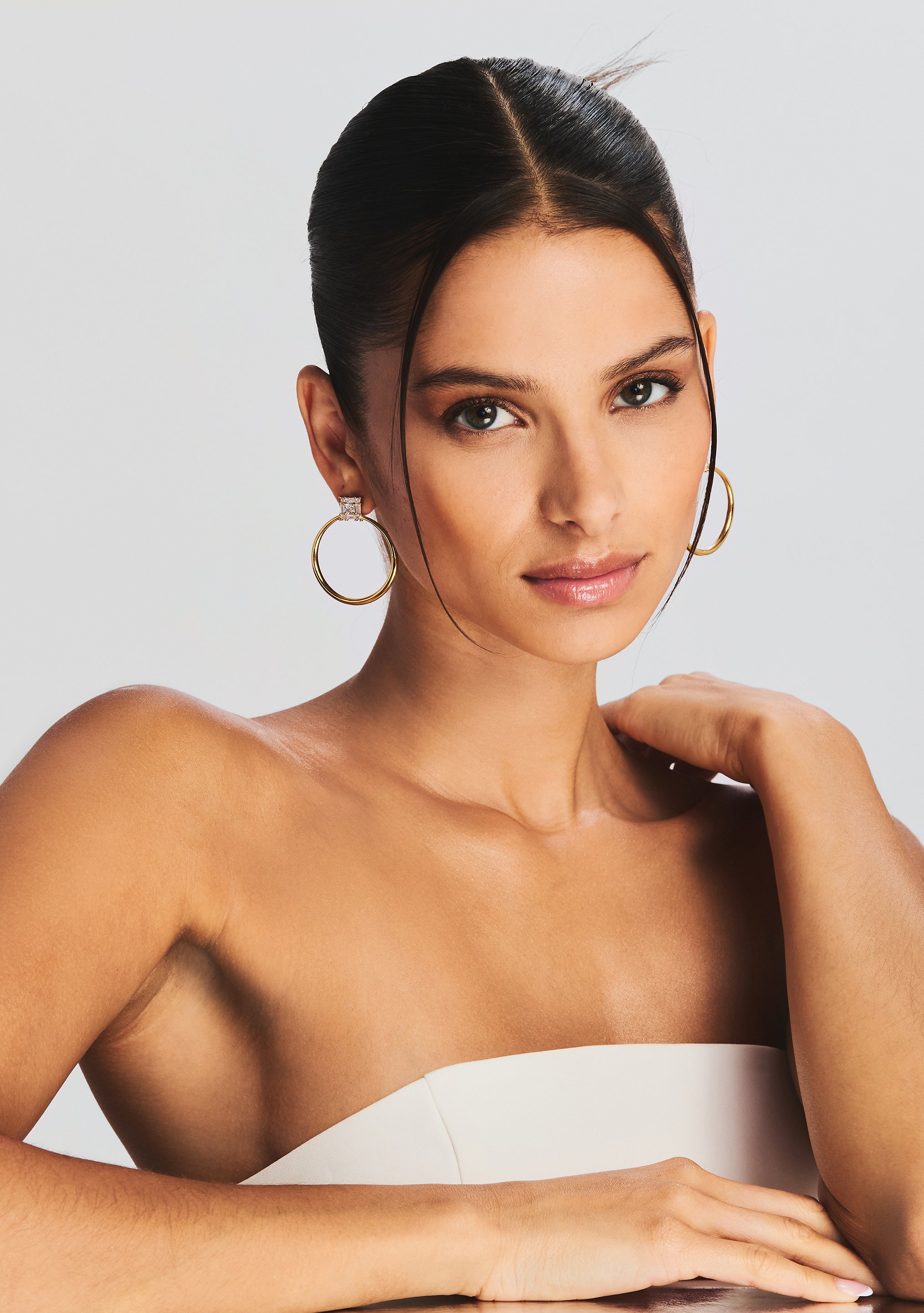 Manhattan Hoop Earrings-Stylulu