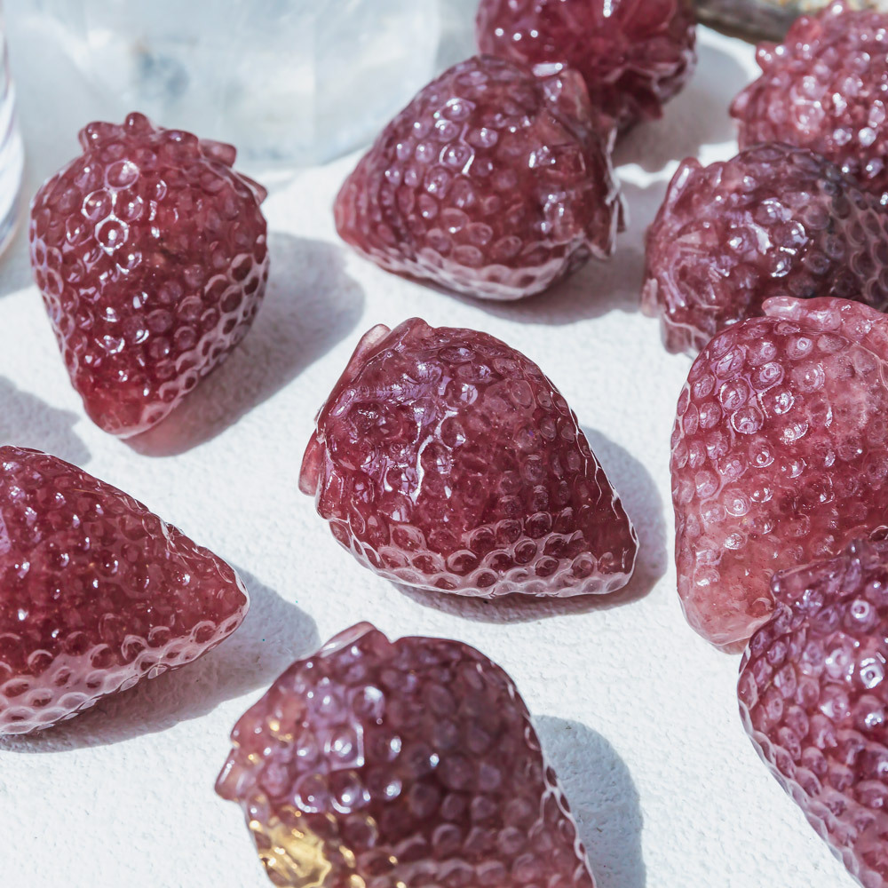 【Weekly Flash Deals】 Crystal Red Strawberry Quartz Strawberry