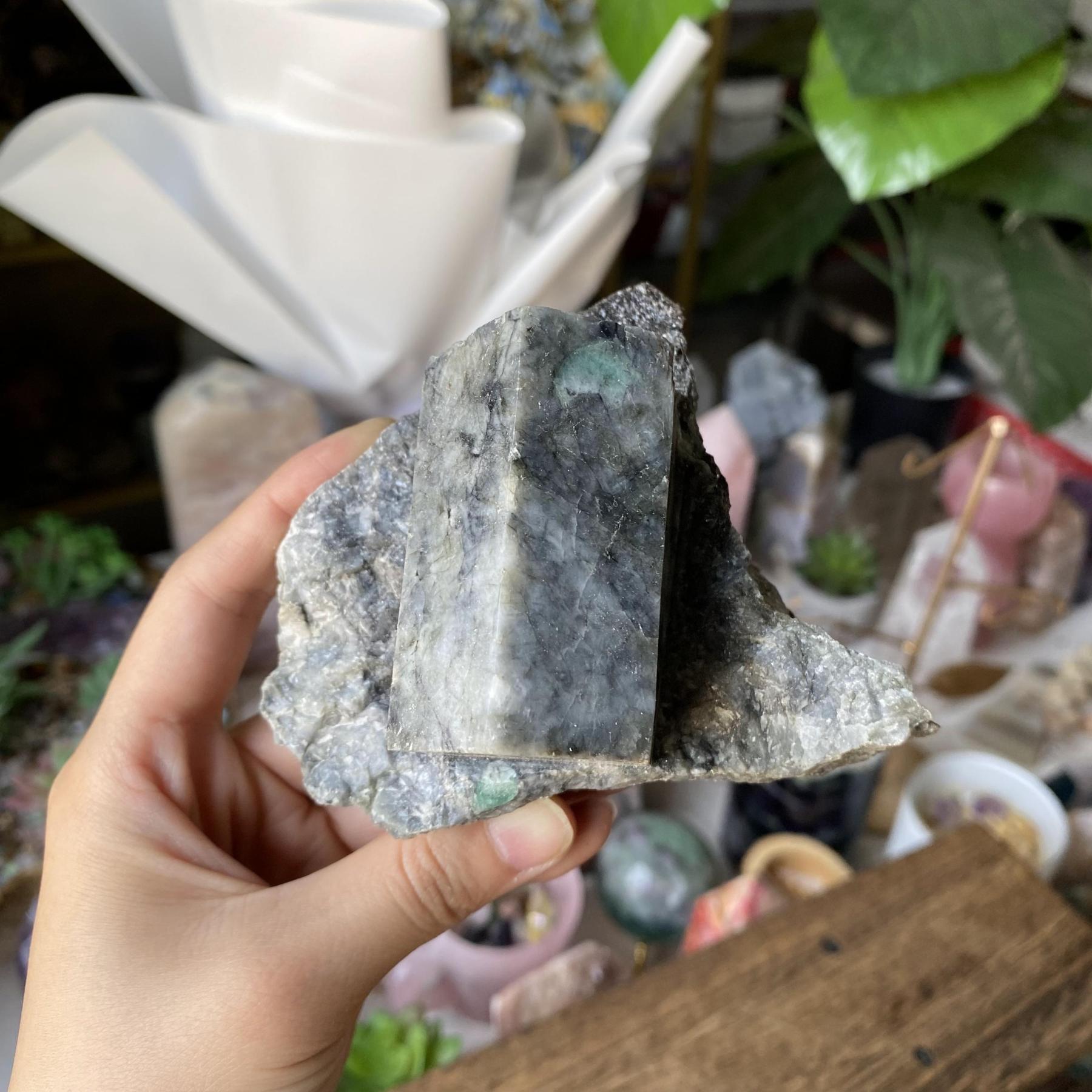 【Weekly Flash Deals】Emerald Specimen